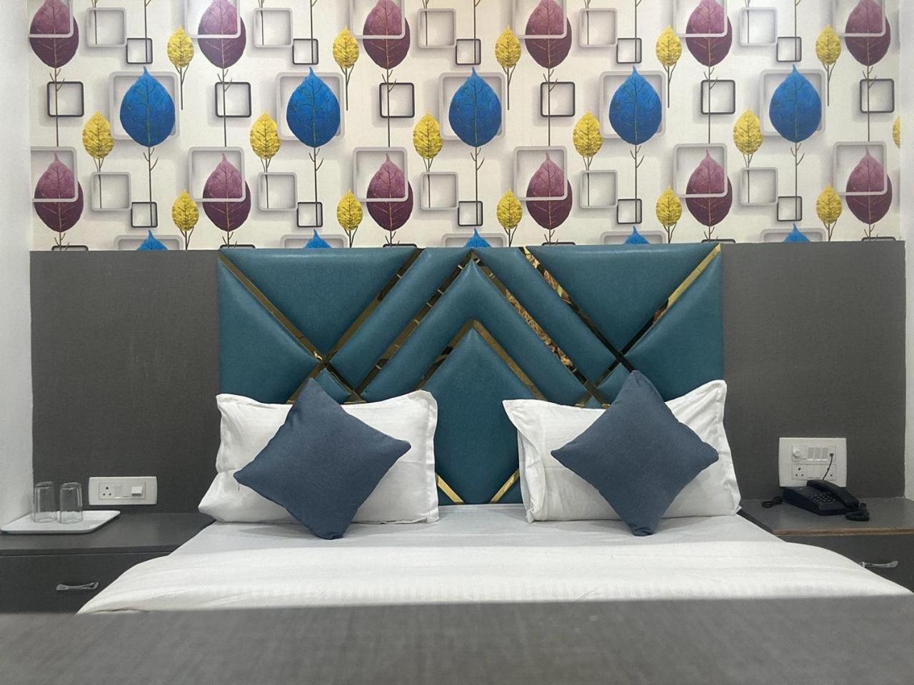 Season Hotel Ahmedabad