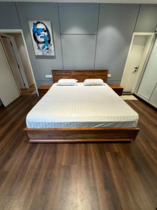 3 Bhk Luxurious Homestay Apartment *