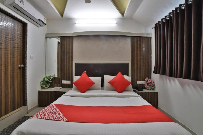 Hotel New Sun In *