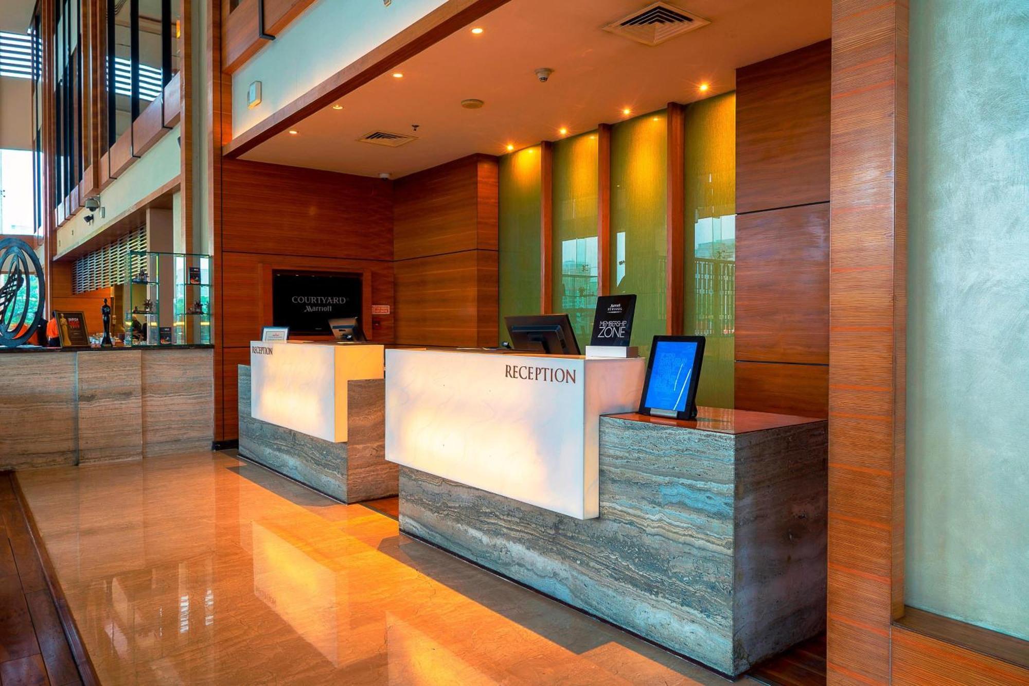 Courtyard By Marriott Hotel 5*
