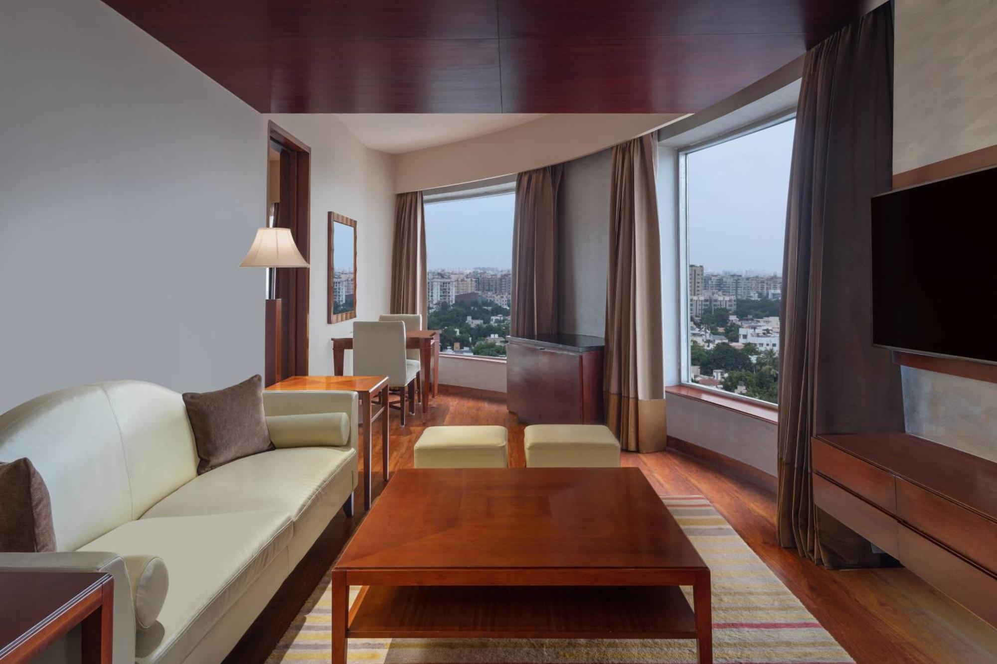 Courtyard By Marriott