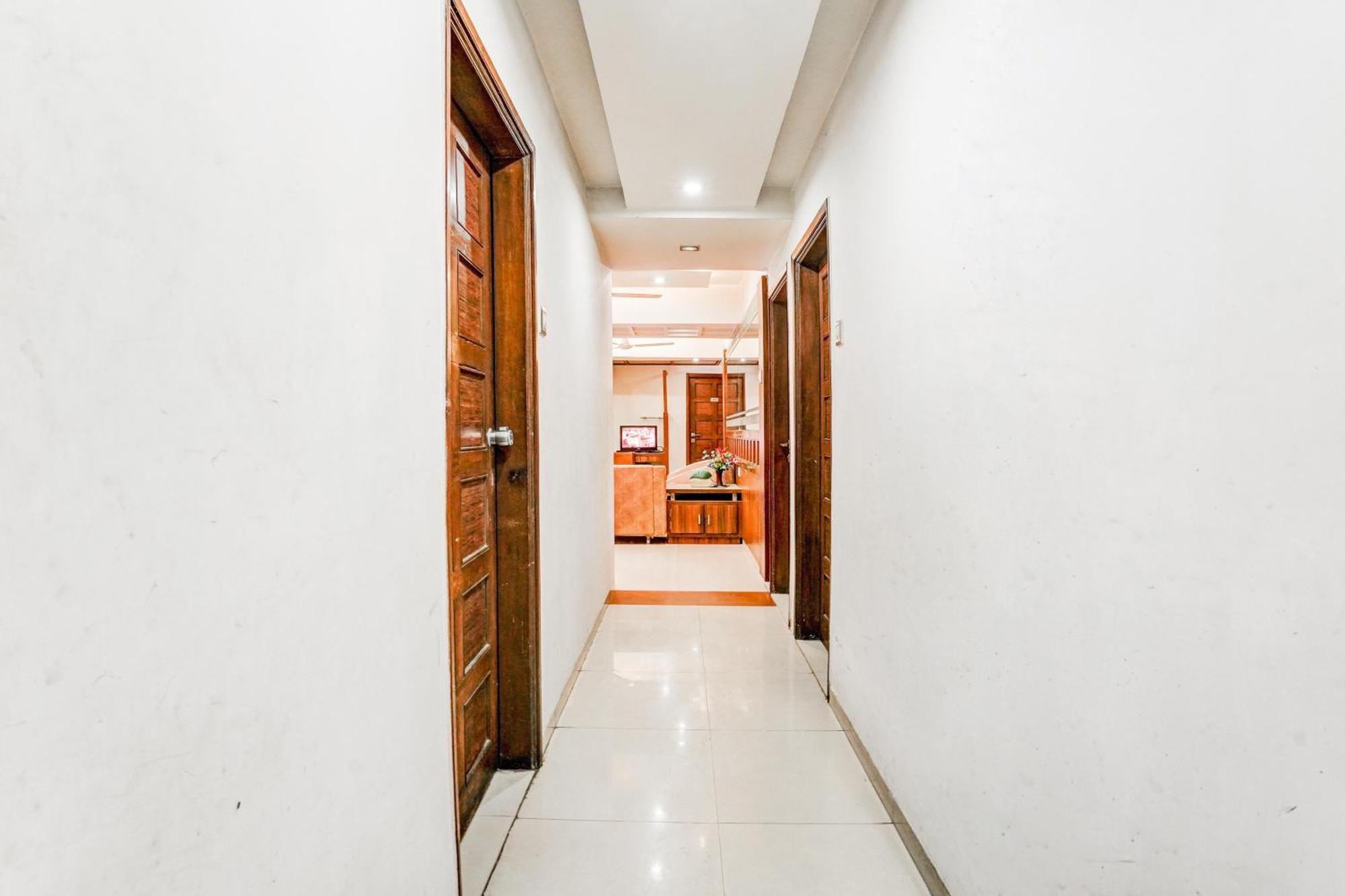 O Shanti Sadan 3* Ahmedabad