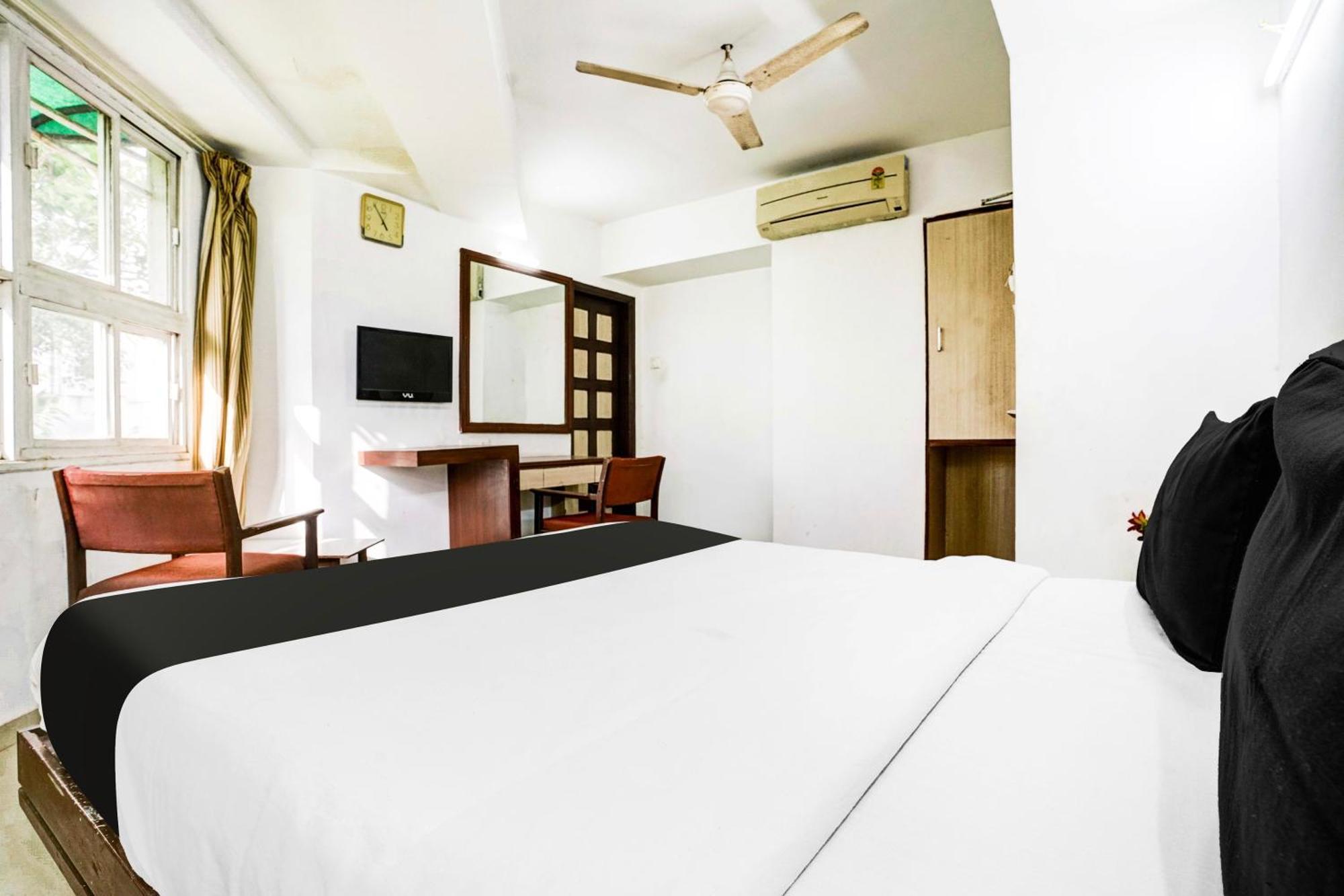 Hotel O Shanti Sadan 3*