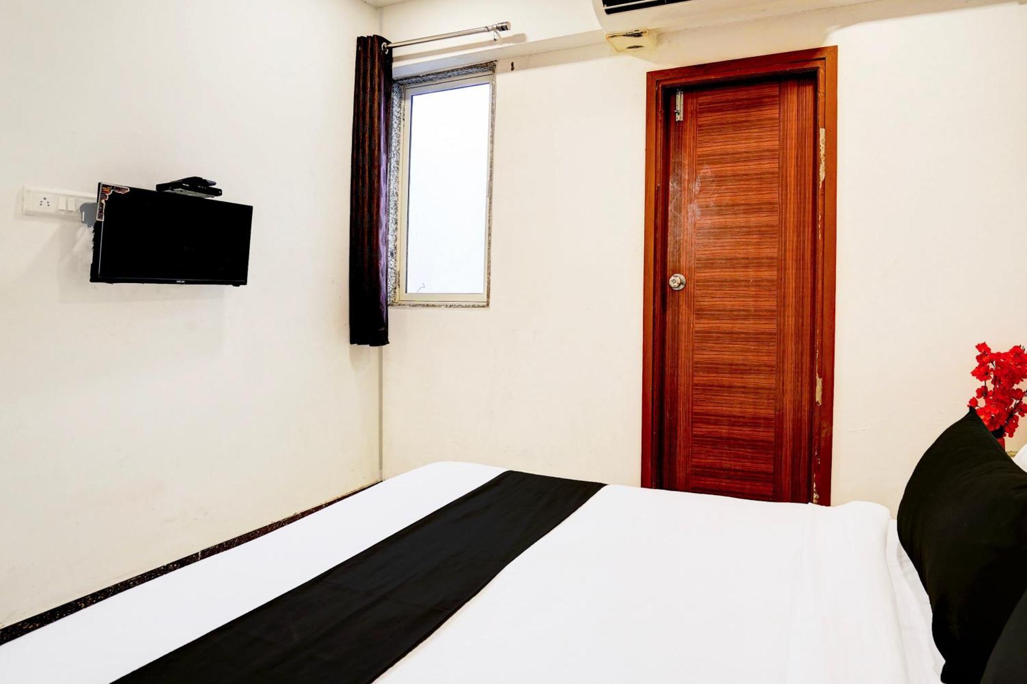 O Gulaall Hotel