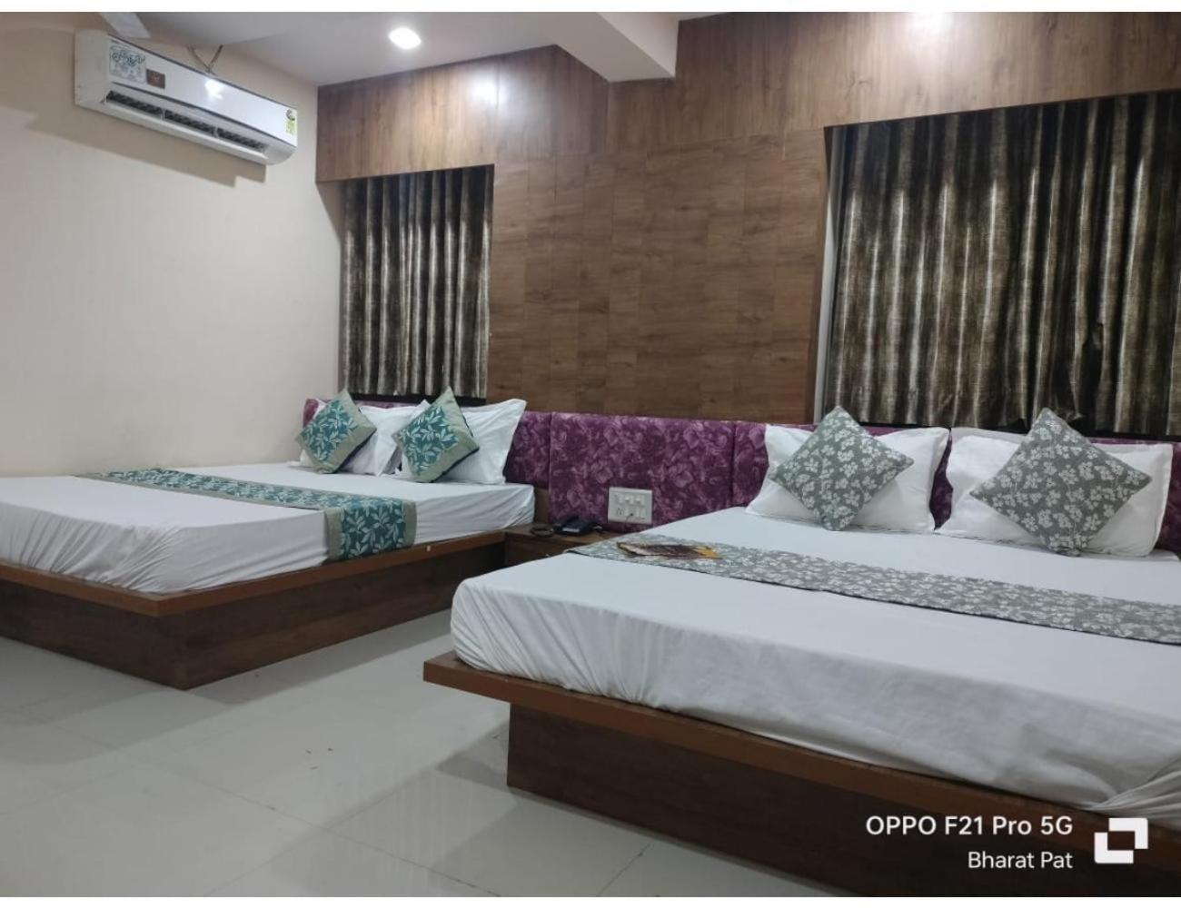 Dreamlandd, Homestay