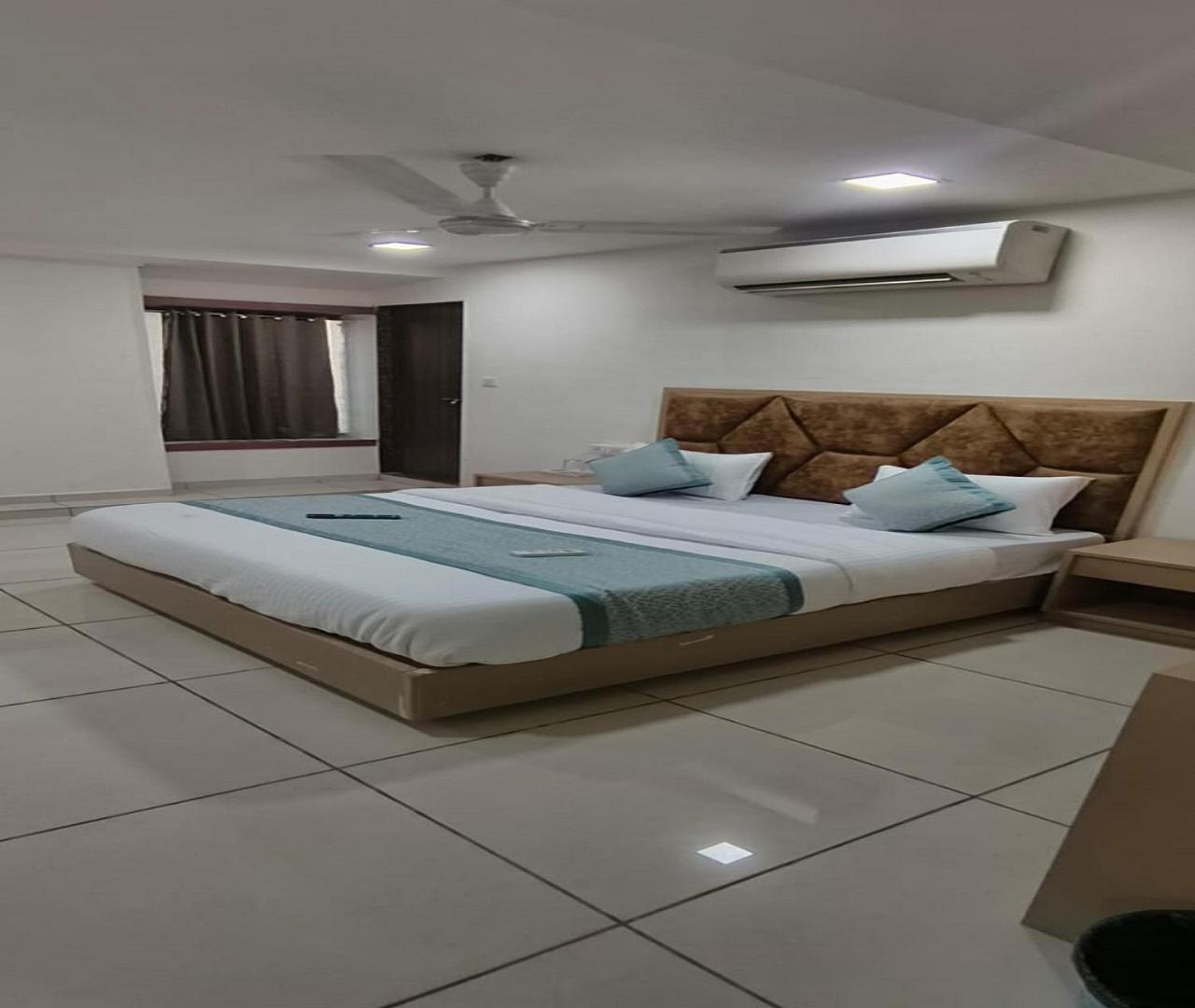 Nest View *