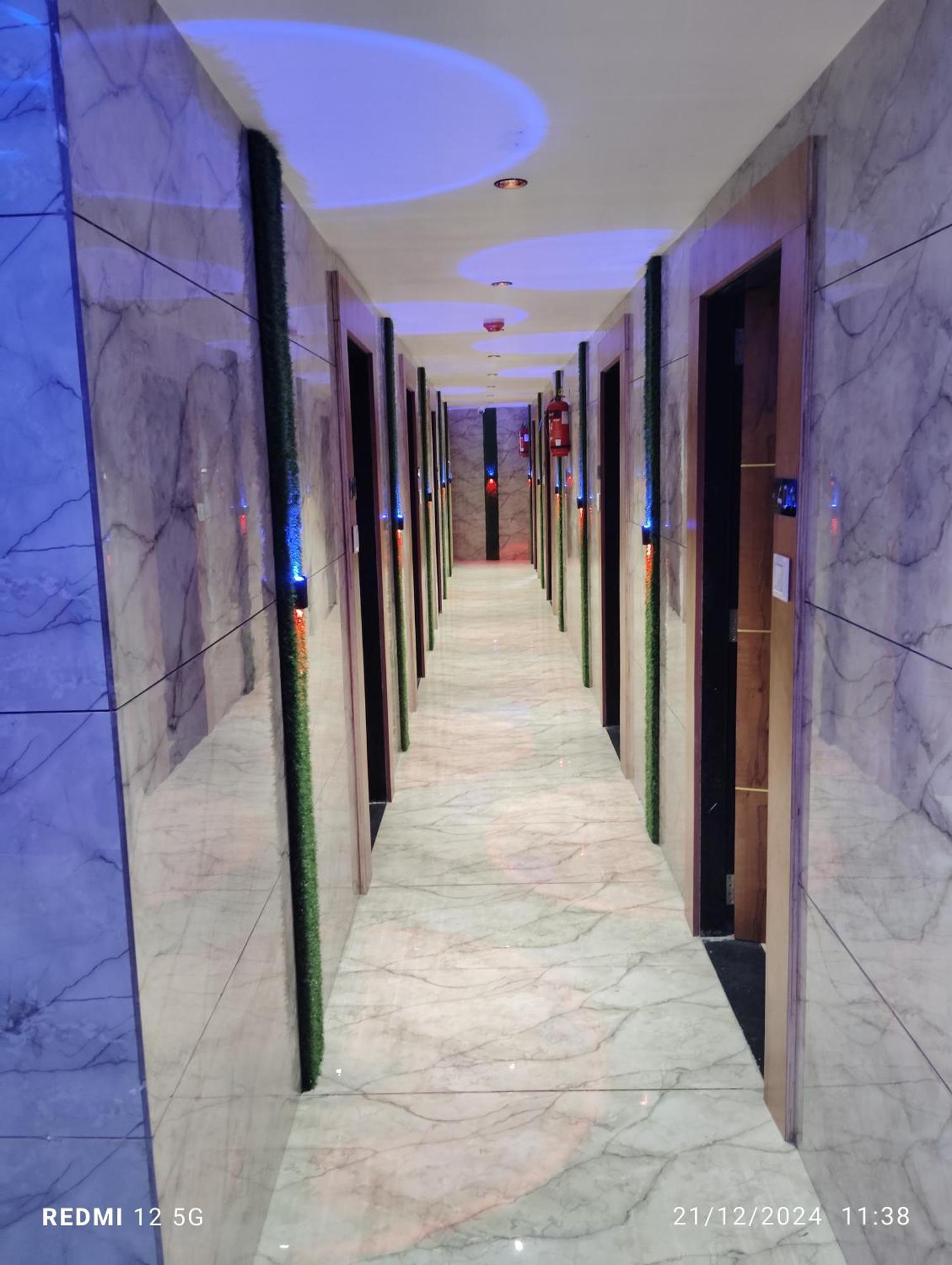 Alfa View Hotel Ahmedabad