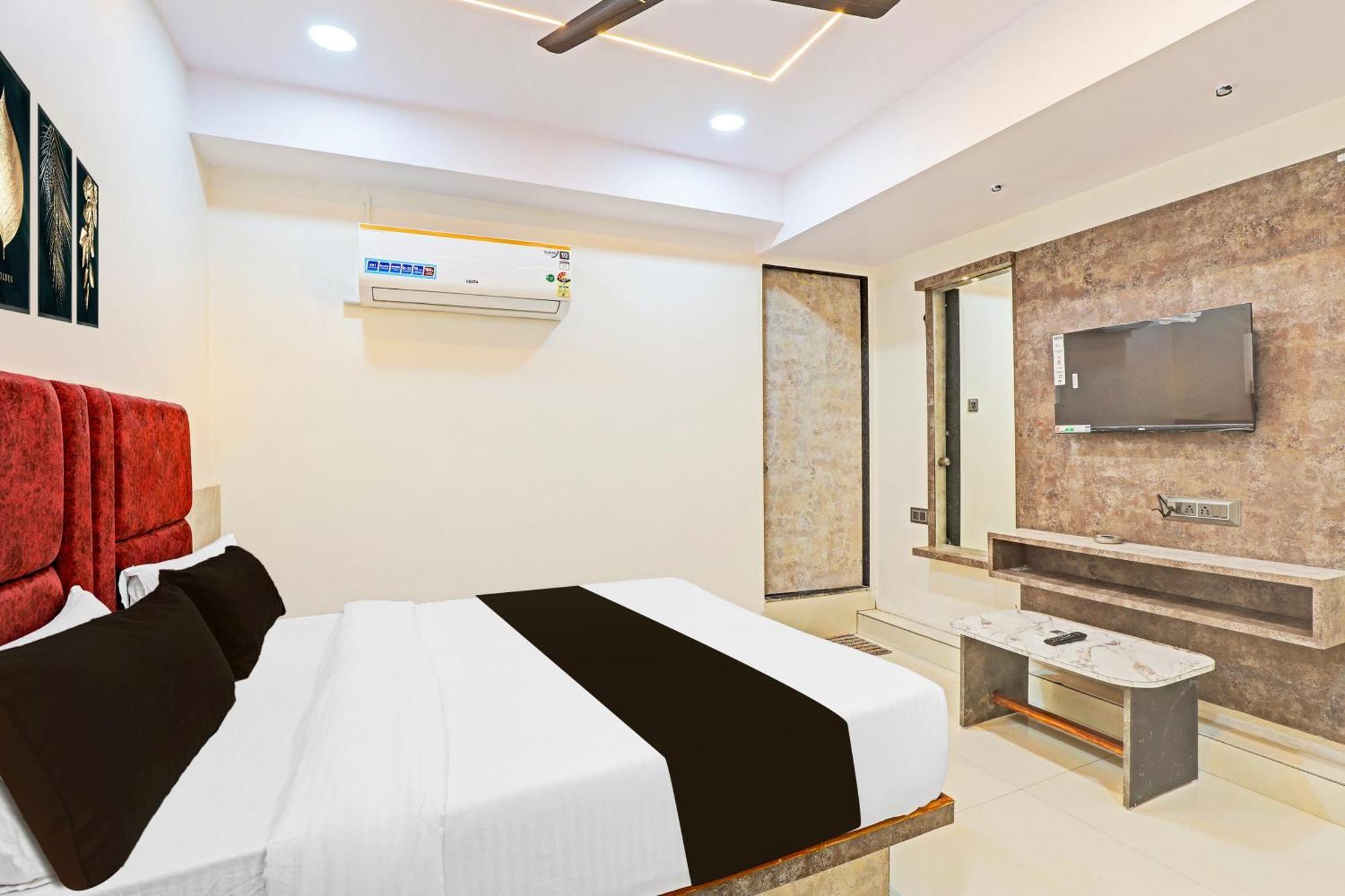 Hotel O Malva Ahmedabad