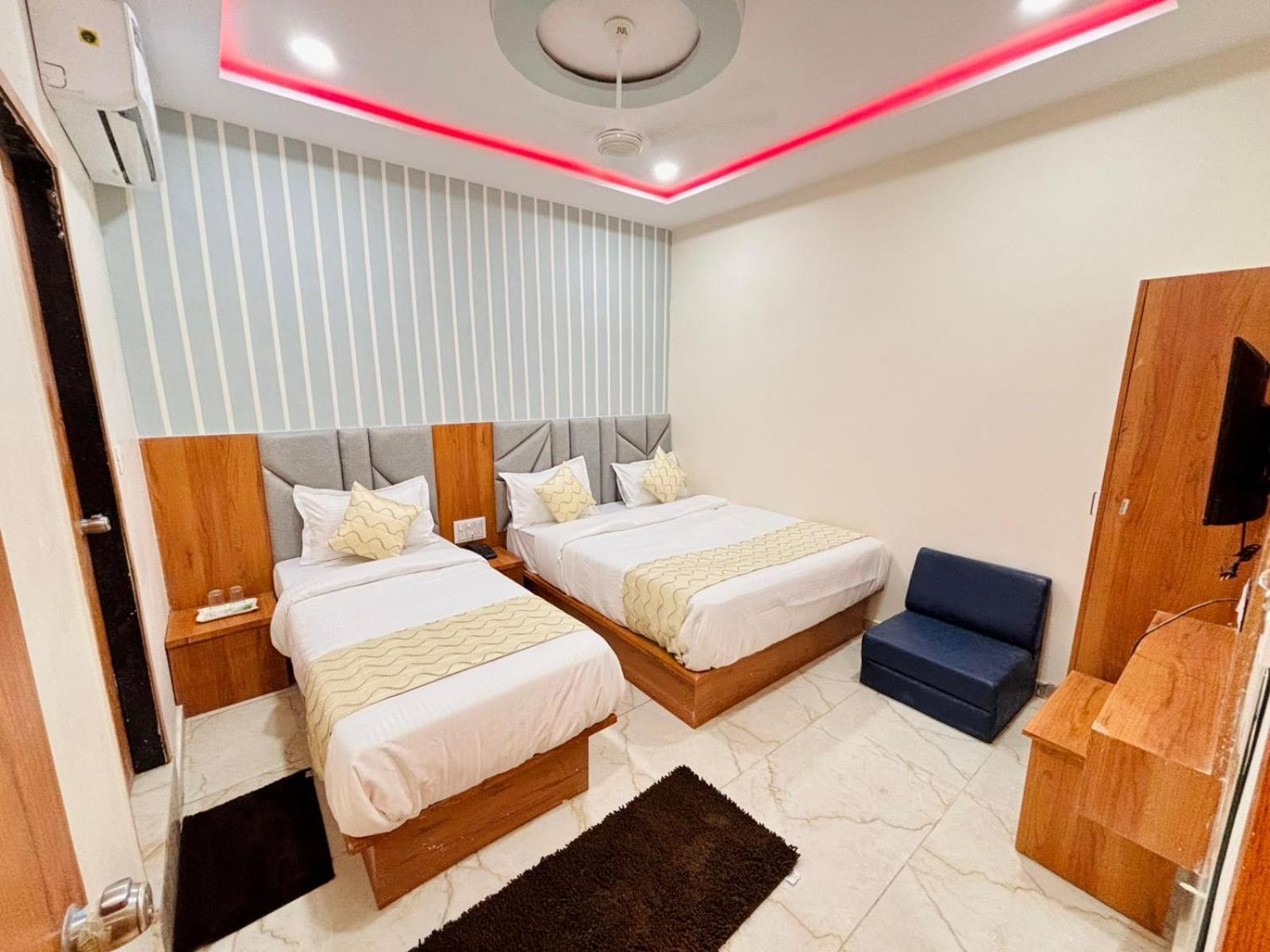Palm Residency Hotel