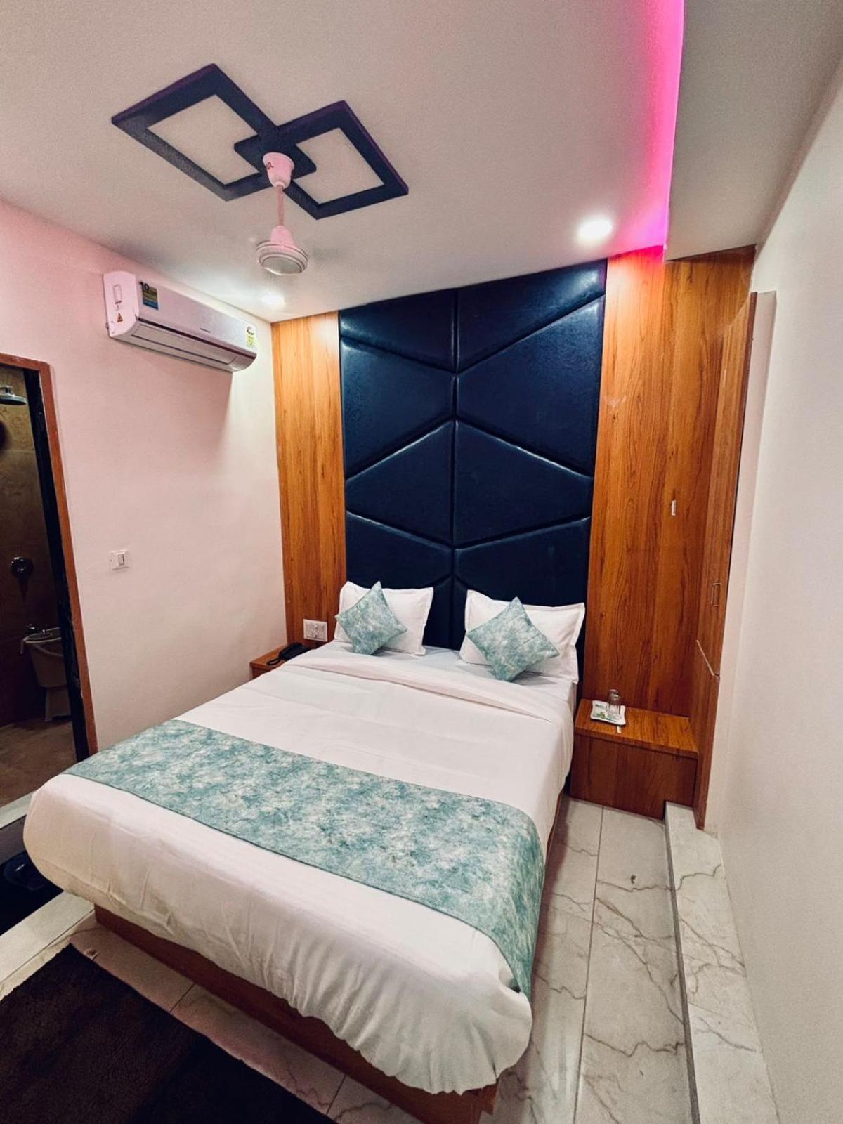 Palm Residency 2* Ahmedabad