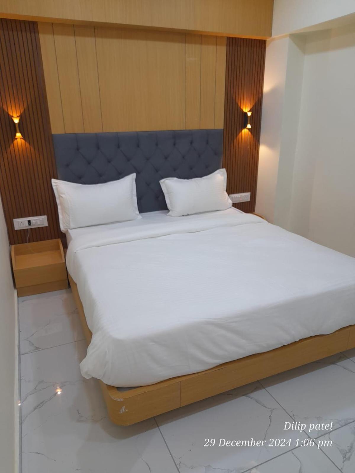 Hotel Shivalik Ahmedabad