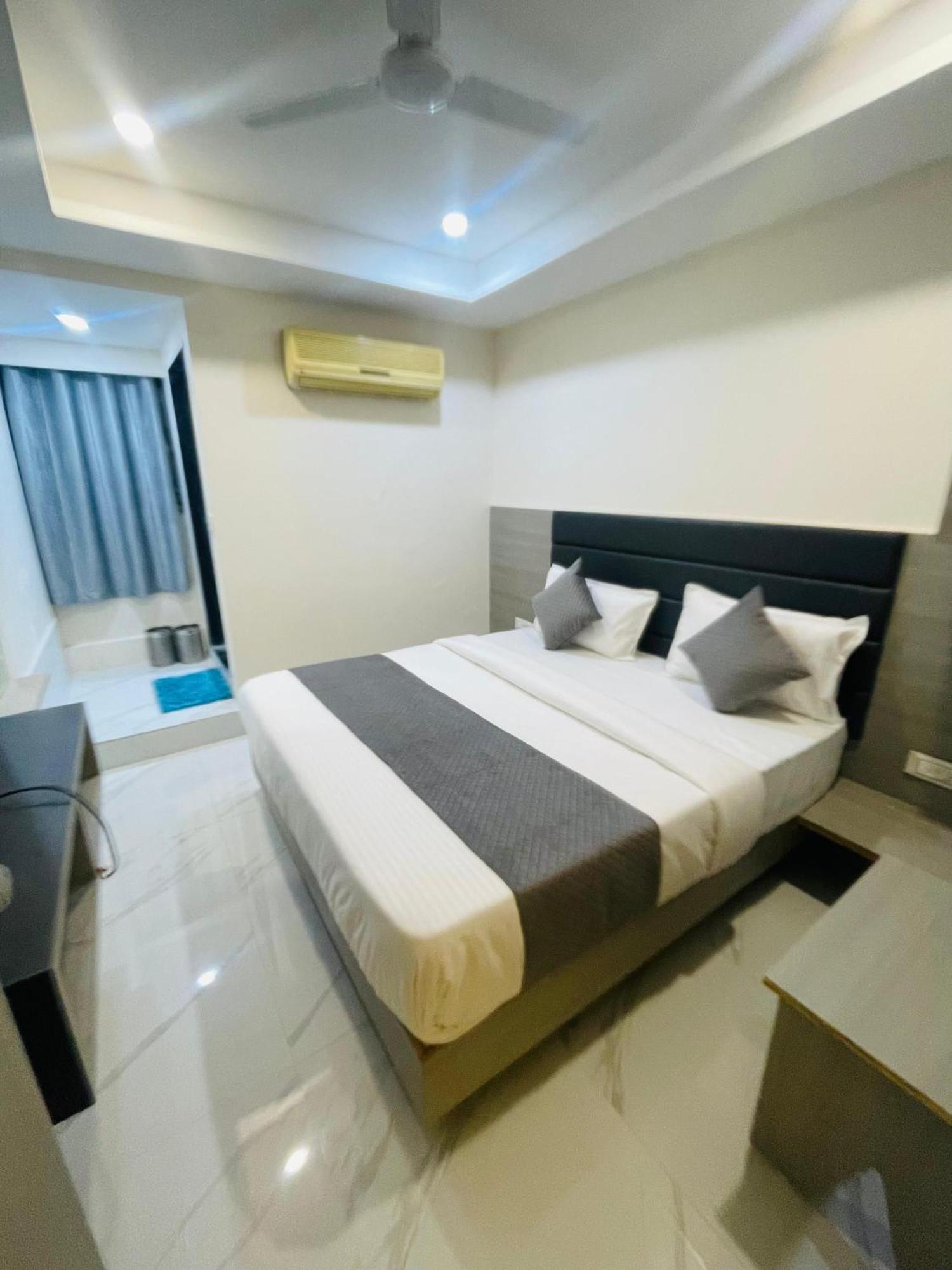 Hotel Ss Ahmedabad