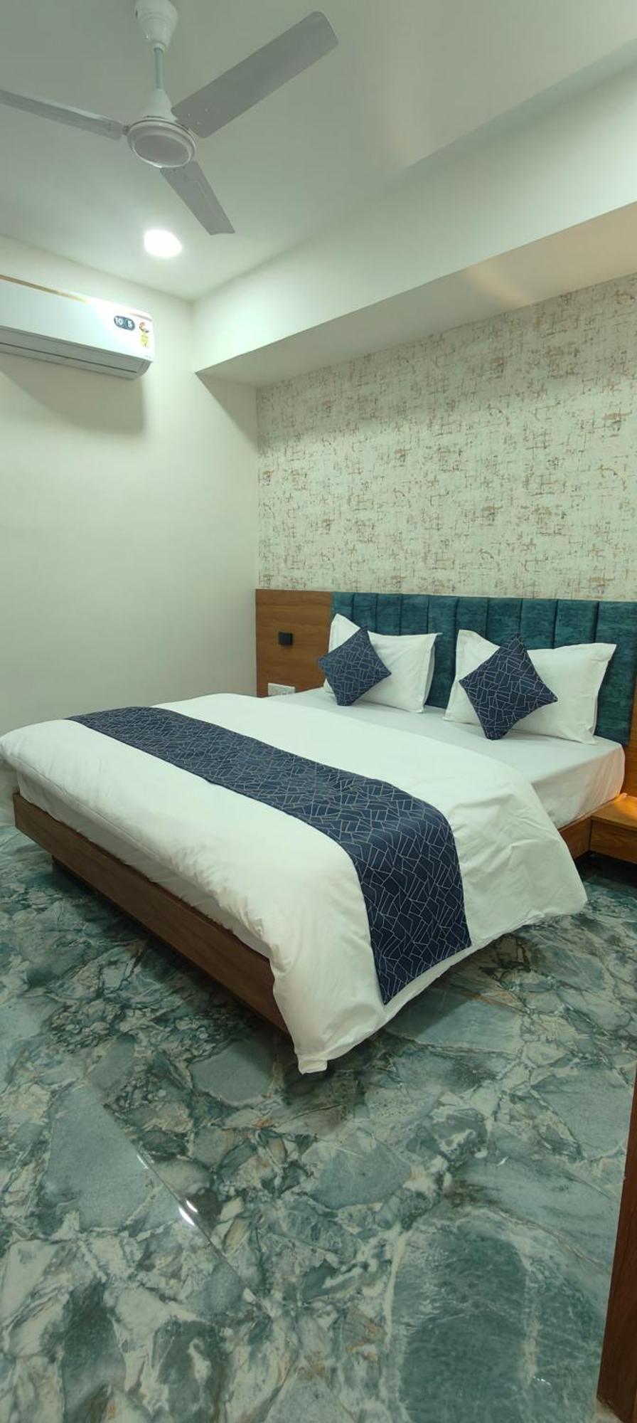 M1 Ahmedabad