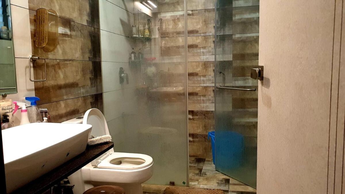 Dev's Penthouse Apartment *