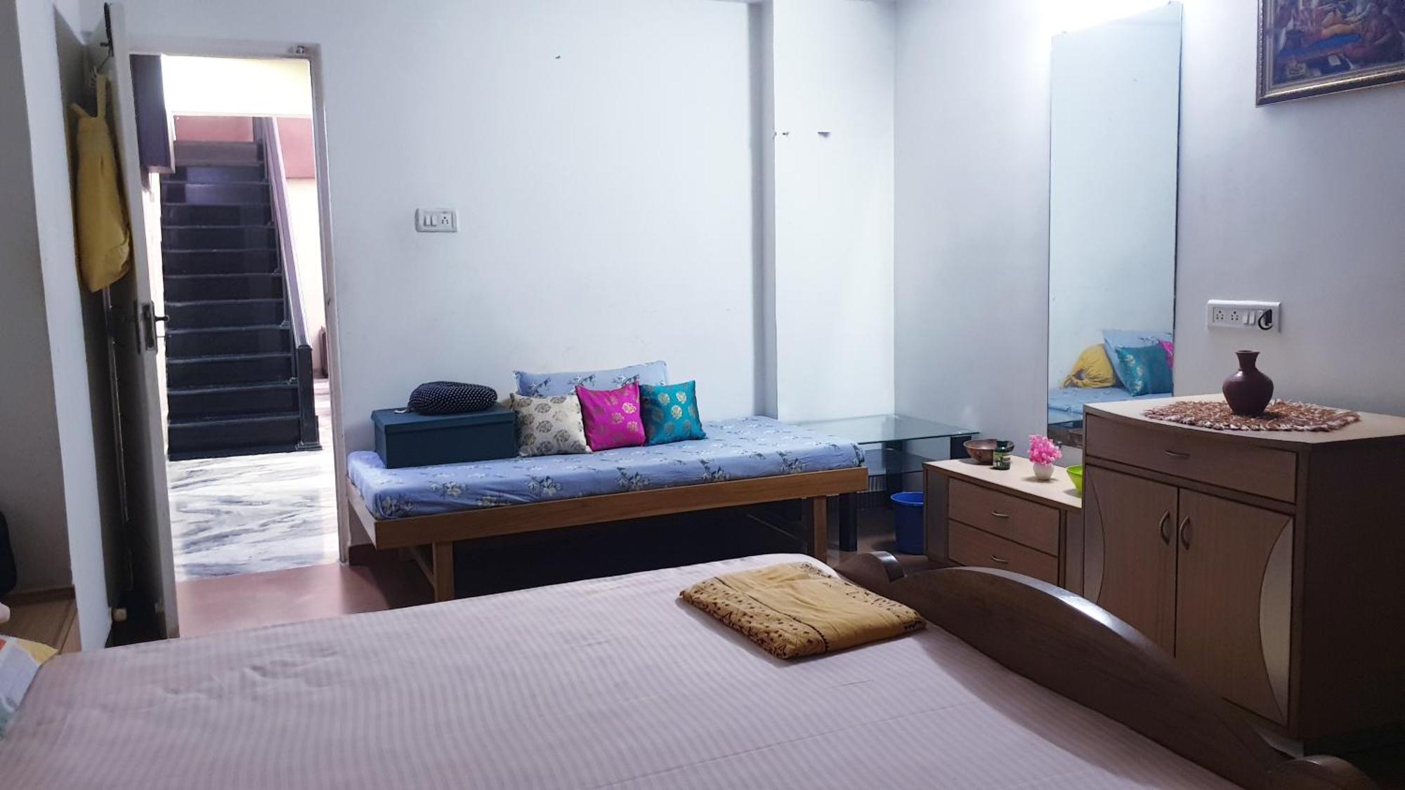 Apartment Dev's Penthouse Ahmedabad