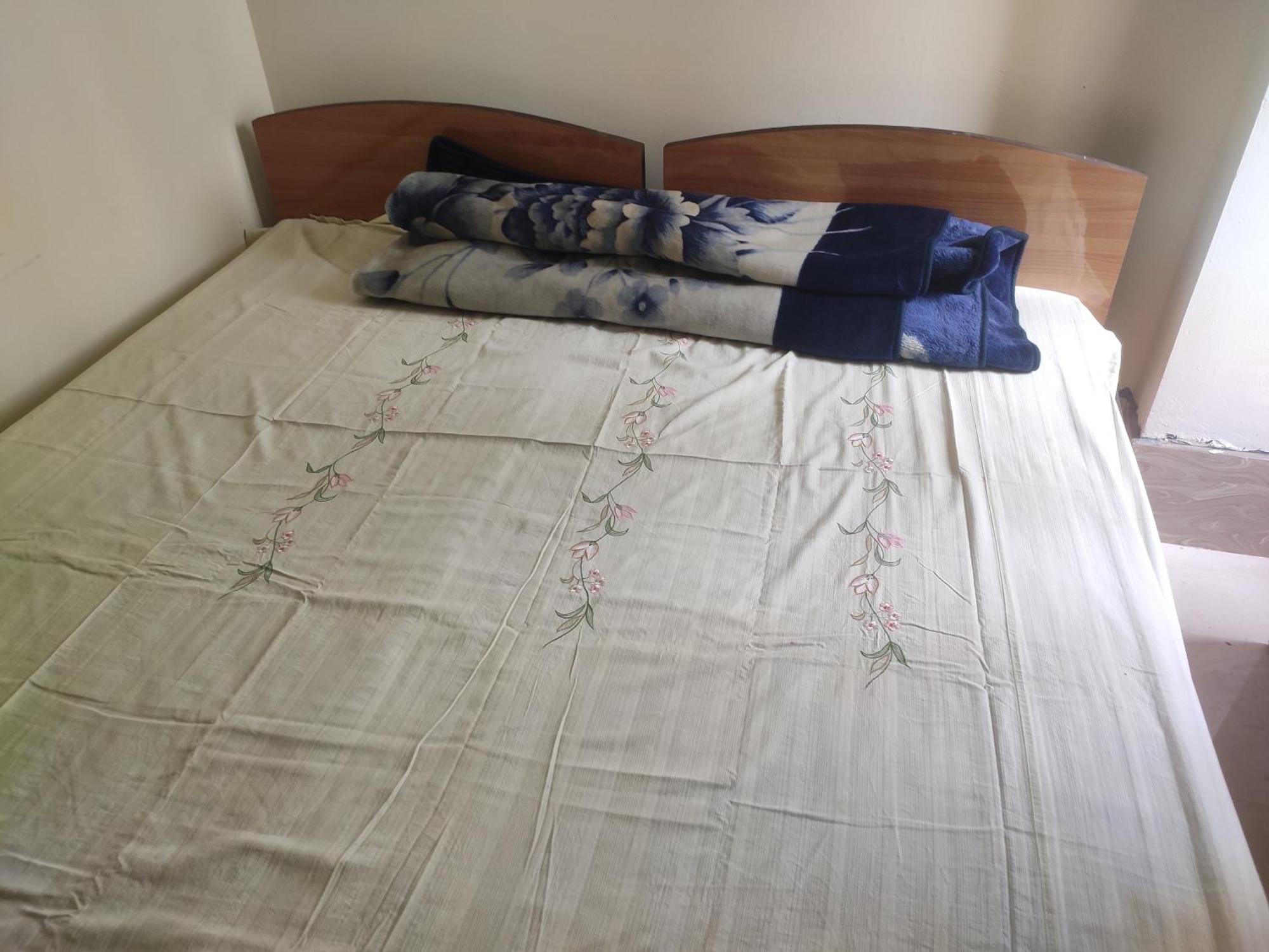 Chintamani Siddhi Chakra Sharing 2 People In One Per Person Basis Ahmedabad