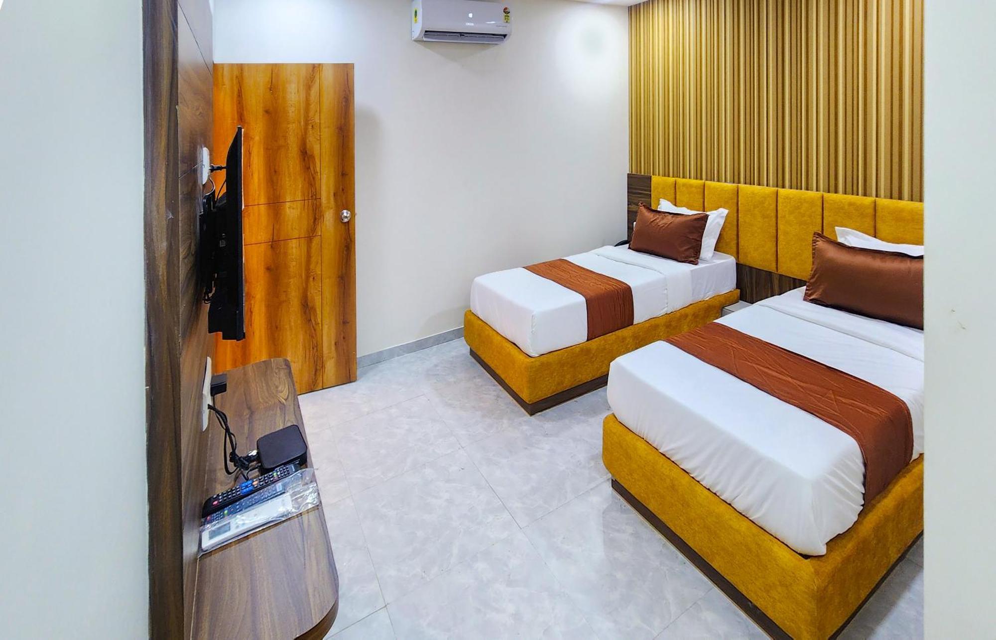 Hotel Nova Blue Ahmedabad