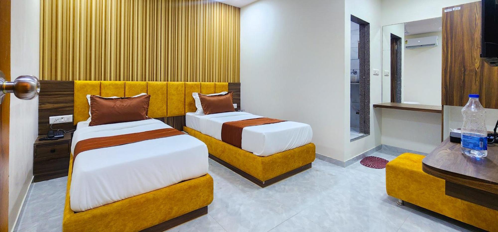 Nova Blue 3* Ahmedabad