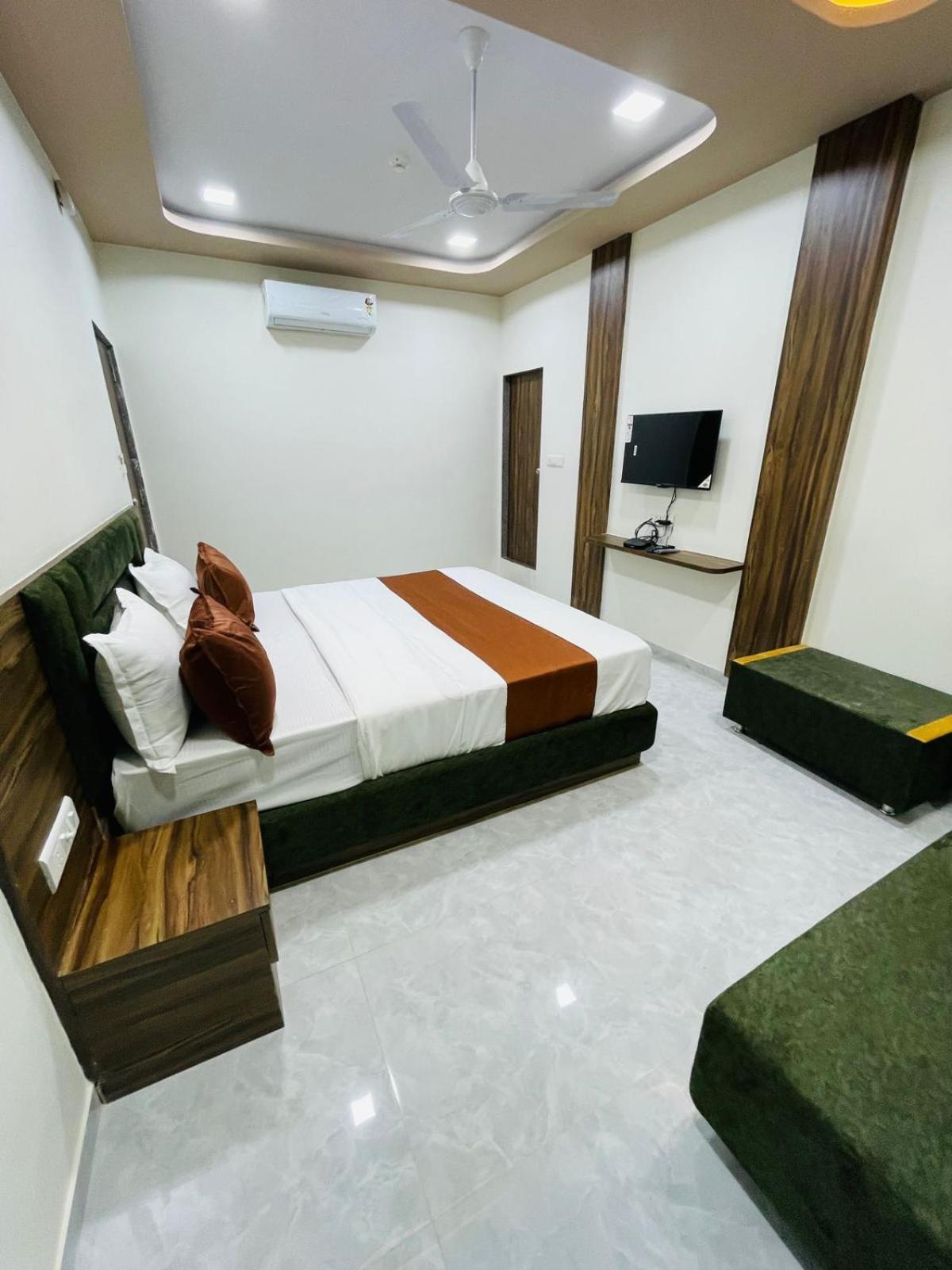 Nova Blue Hotel
