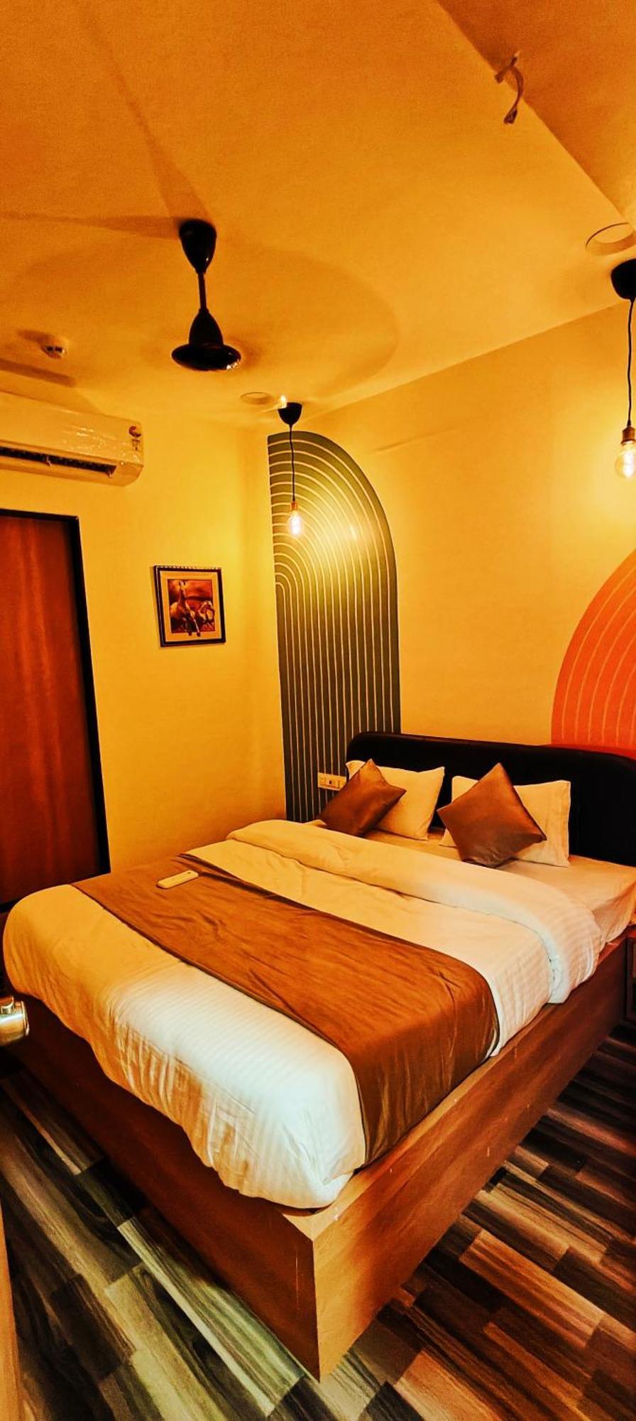 Krishna Hotel Ahmedabad