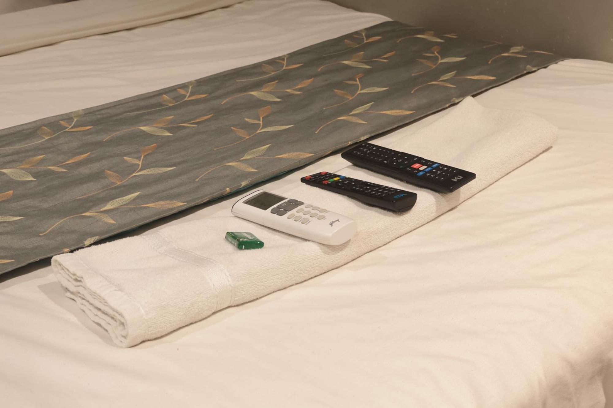 Relax - Drive In Road Hotel Ahmedabad
