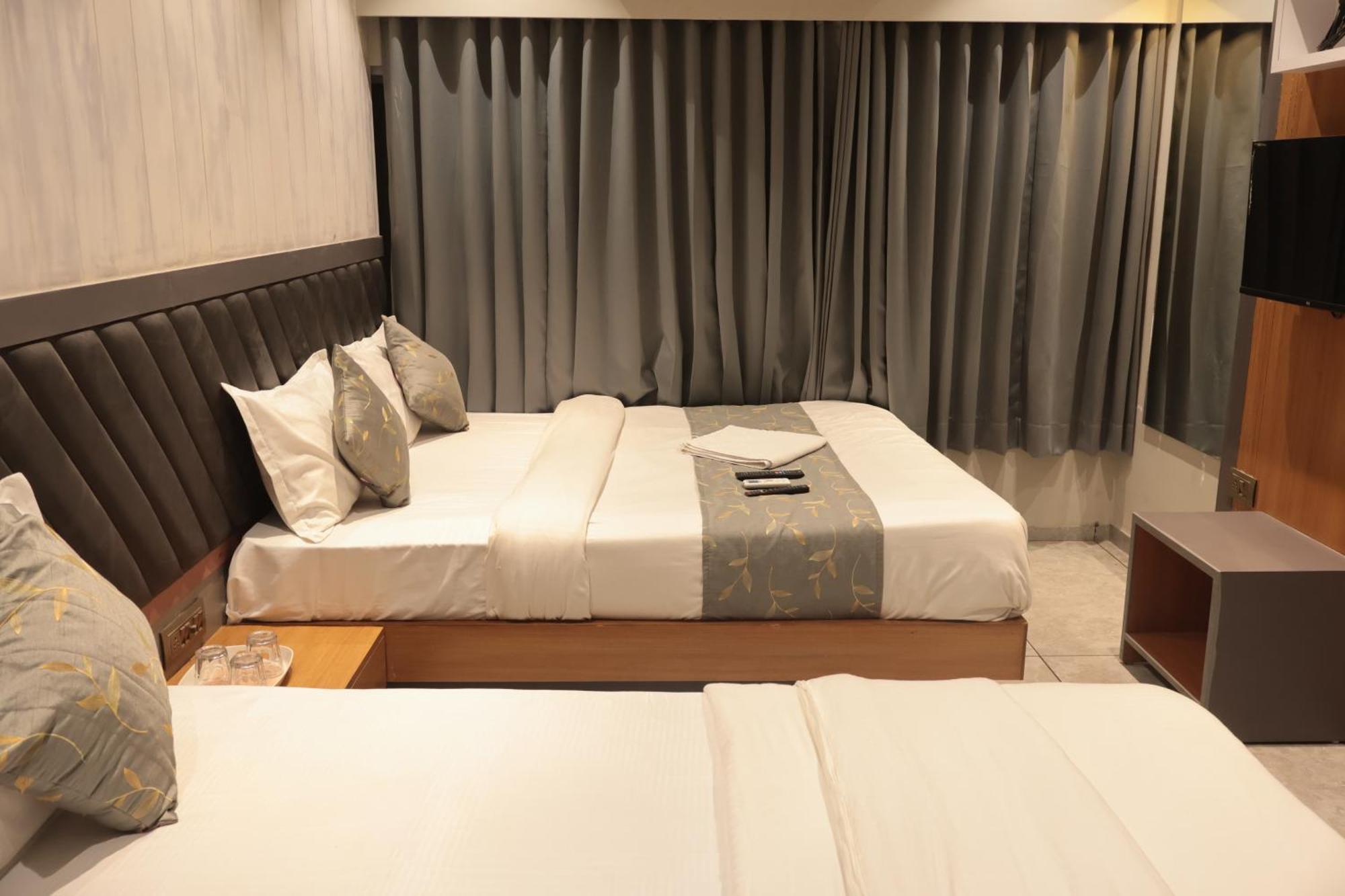 Relax - Drive In Road 2* Ahmedabad