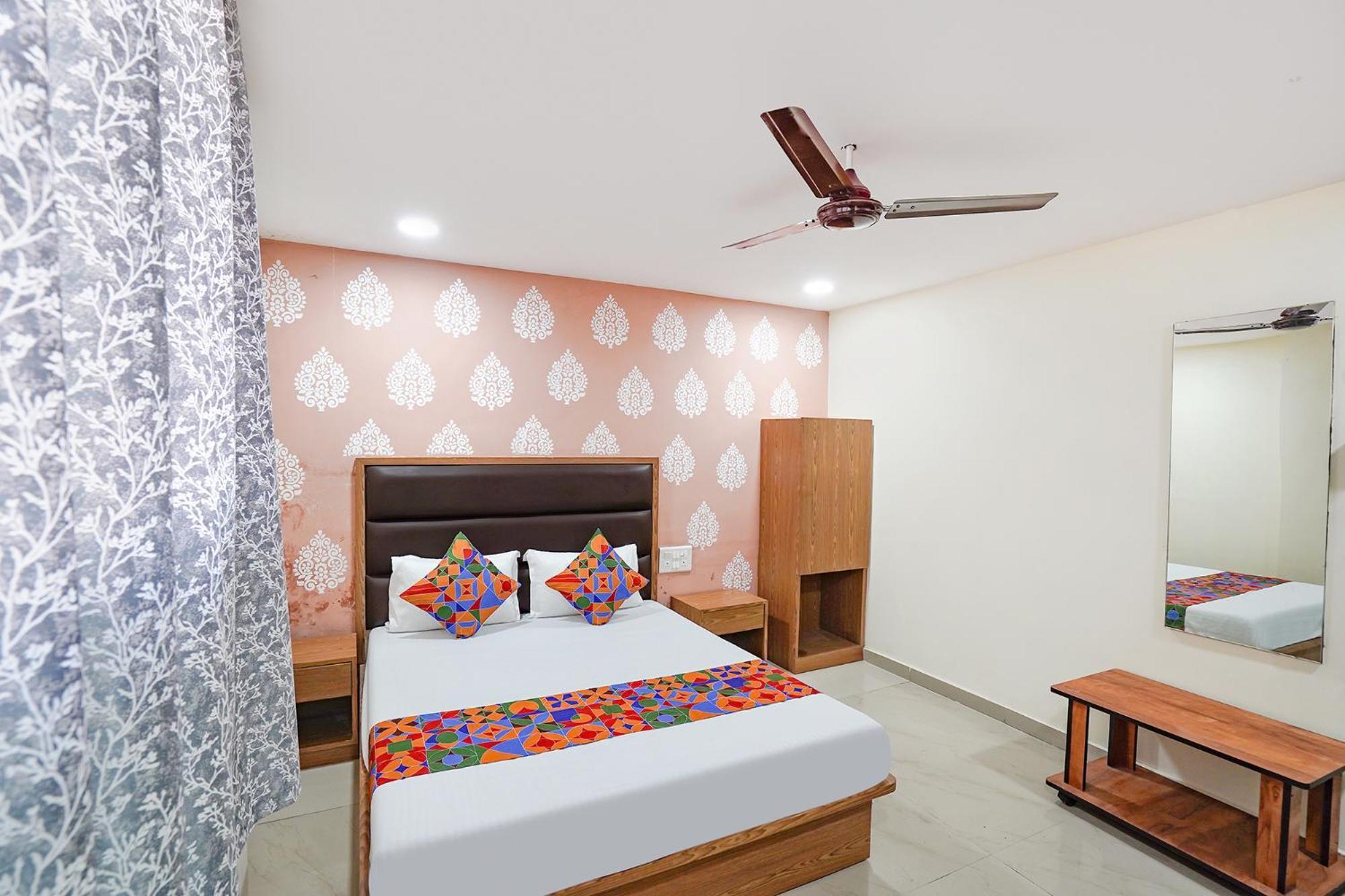 Fabhotel The Lead Hotel Ahmedabad