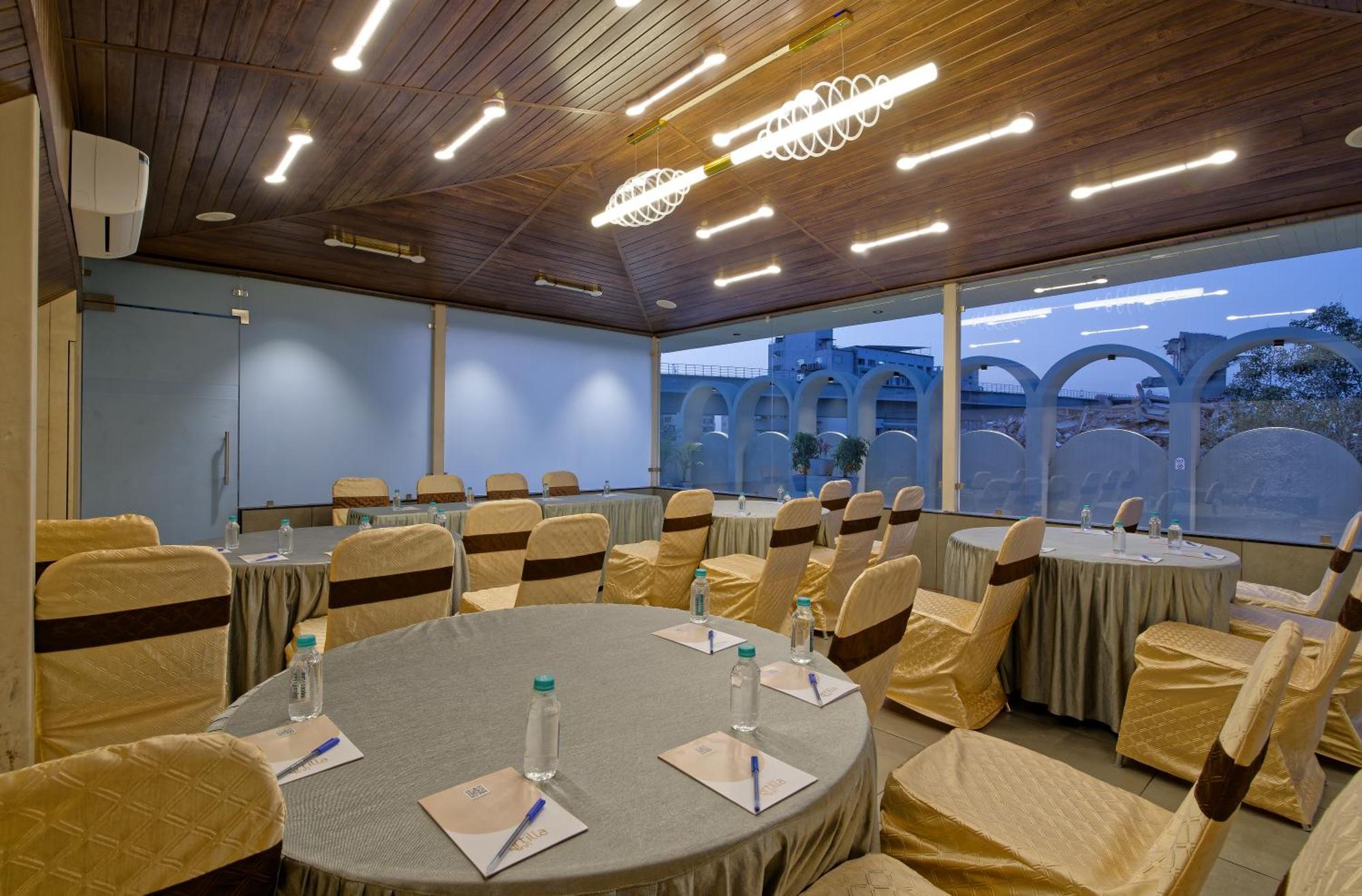 Hotel Exora 3*