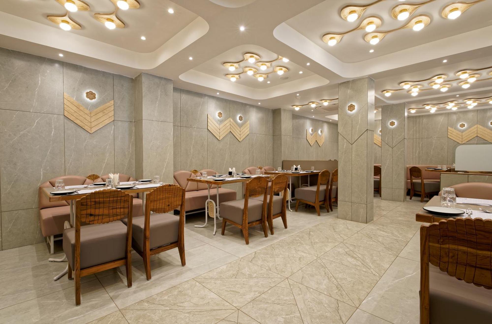 Exora Hotel 3*