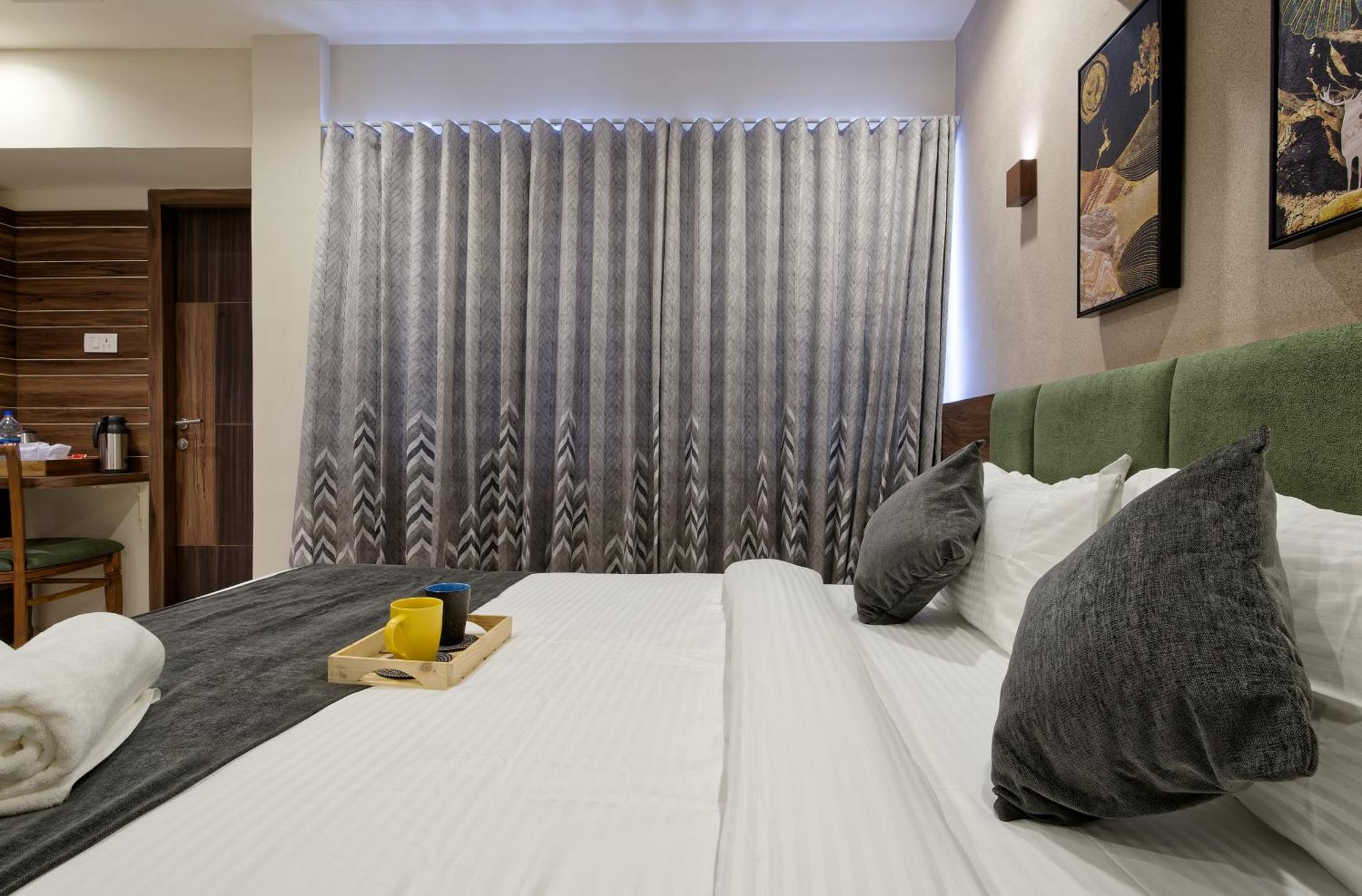 Hotel Exora Ahmedabad