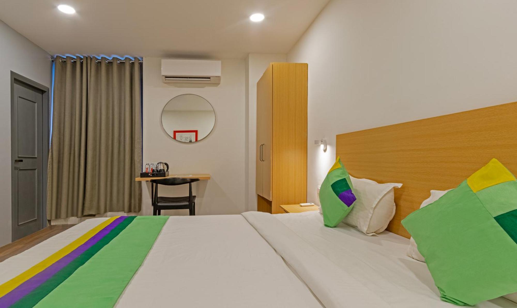 Treebo The Square 3* Ahmedabad