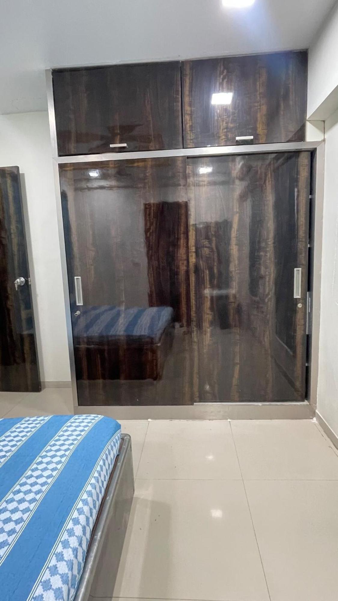 Apartment 3 Bhk Entire In Gota