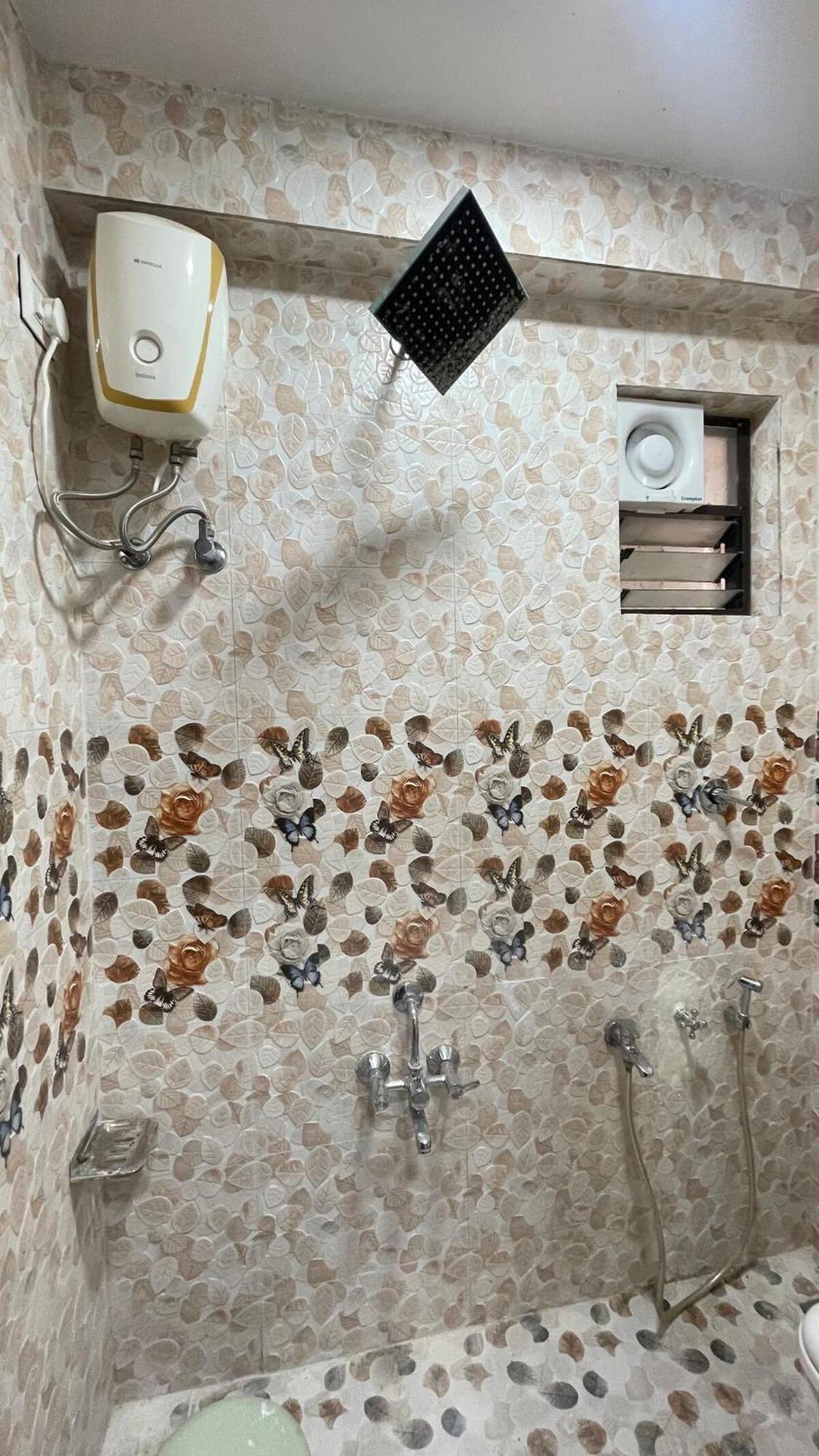 3 Bhk Entire In Gota *