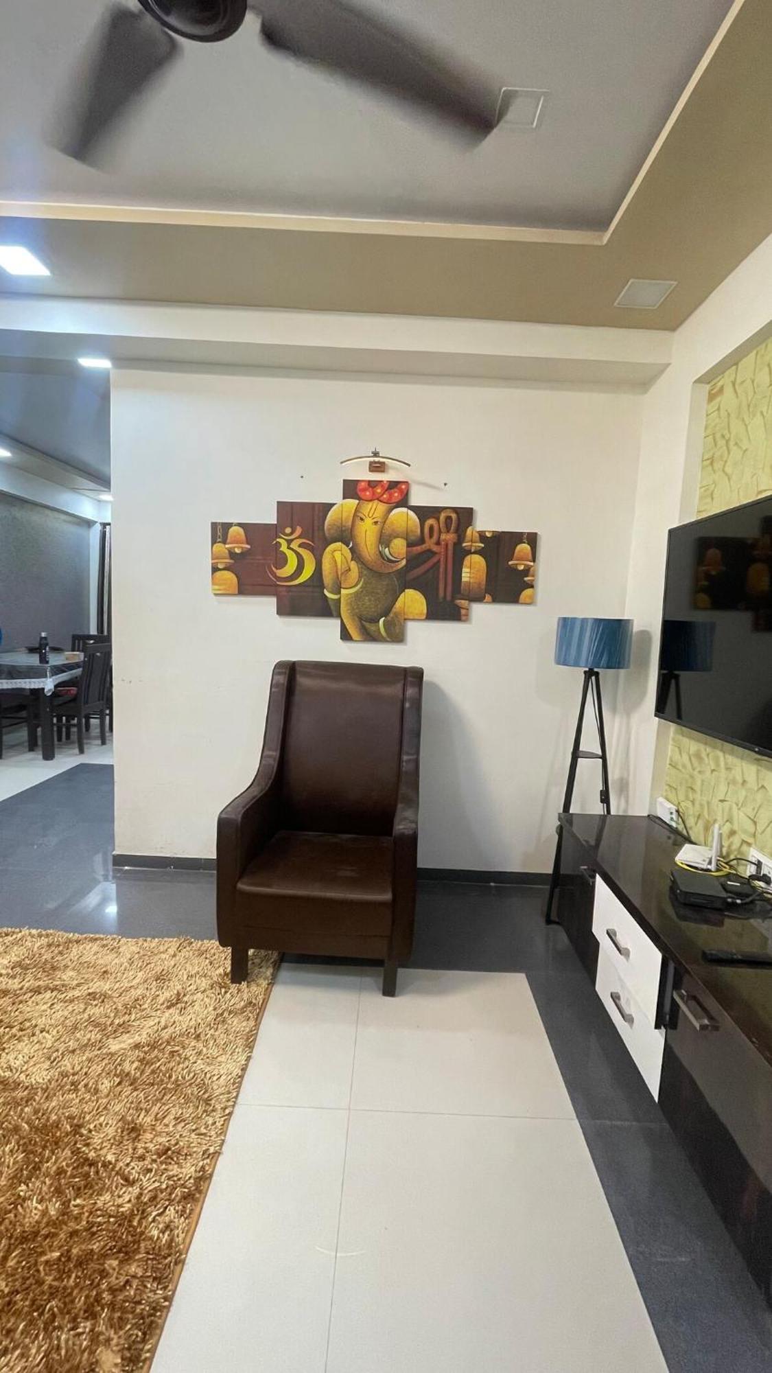 3 Bhk Entire In Gota Apartment
