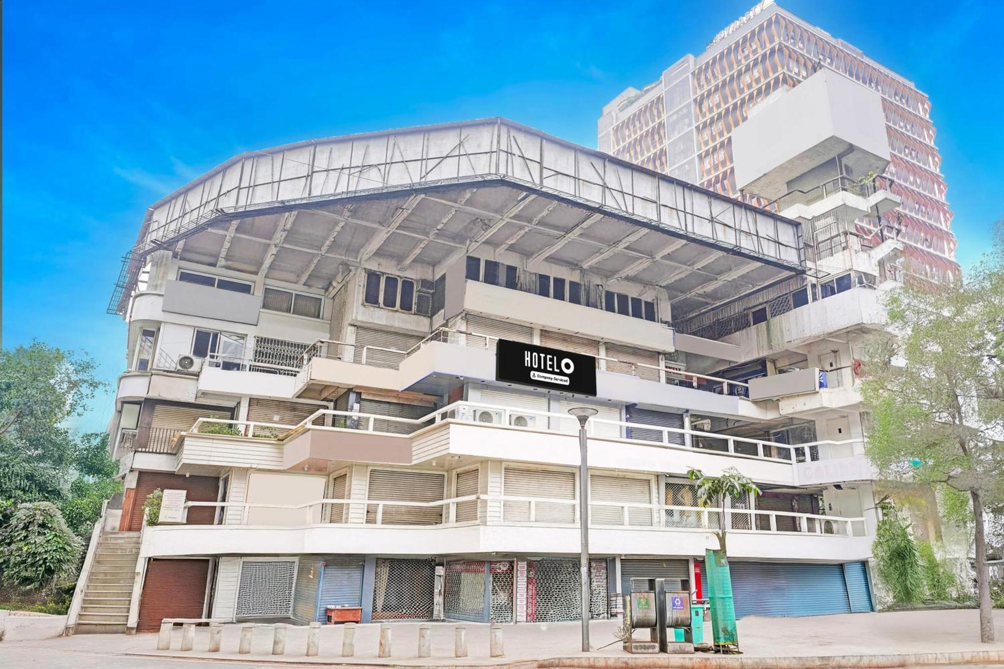 Super O Navrangpura Cg Road Hotel 4*