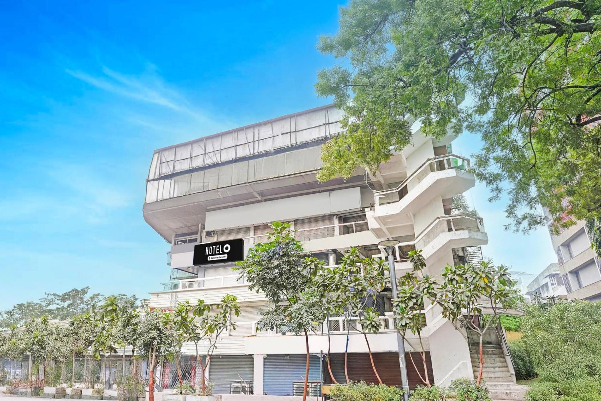 Hotel Super O Navrangpura Cg Road