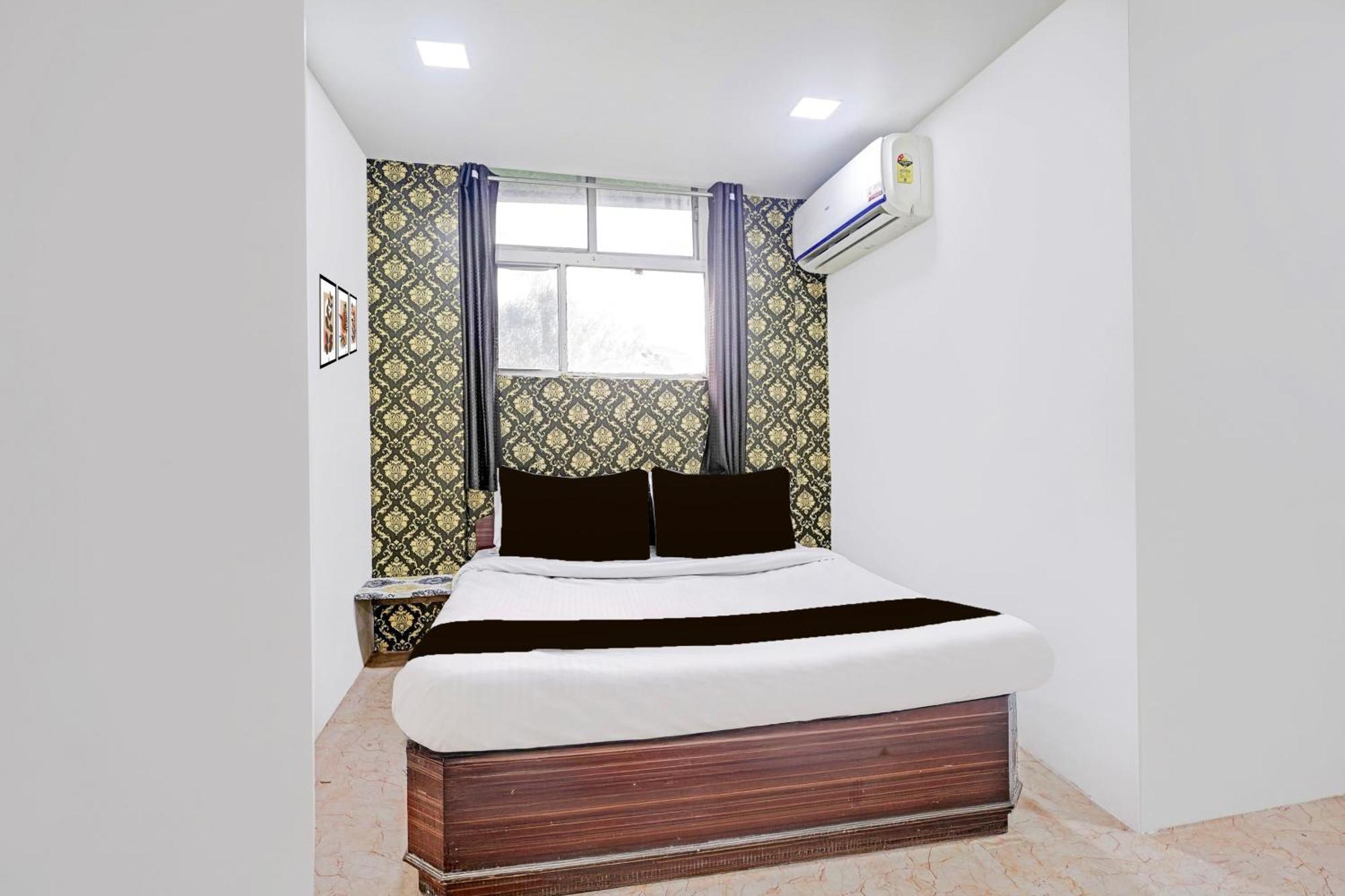 Super O Navrangpura Cg Road 4* Ahmedabad