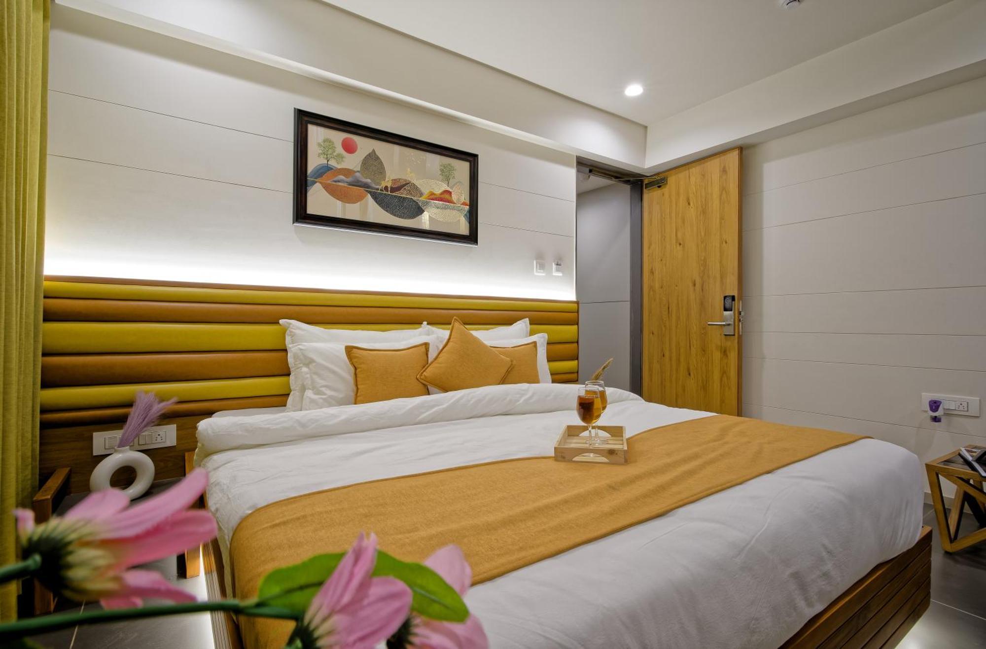Point 3* Ahmedabad