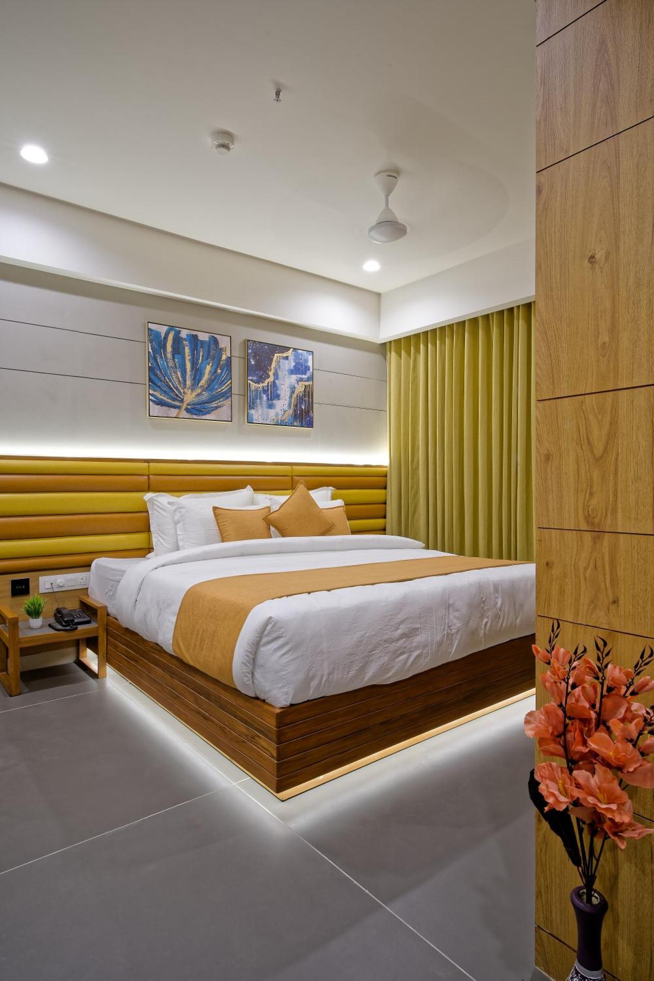 Point Hotel