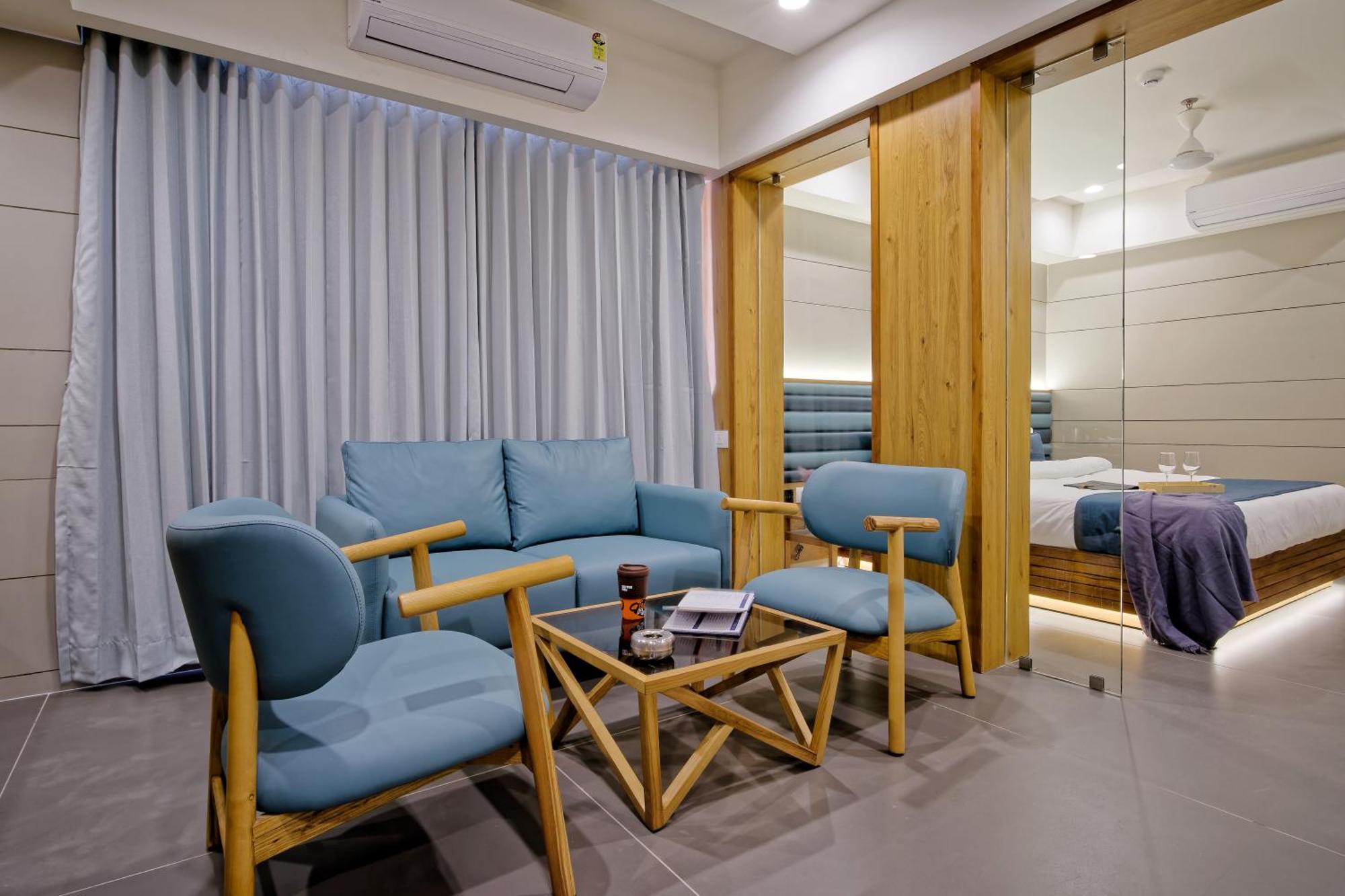 Point Hotel