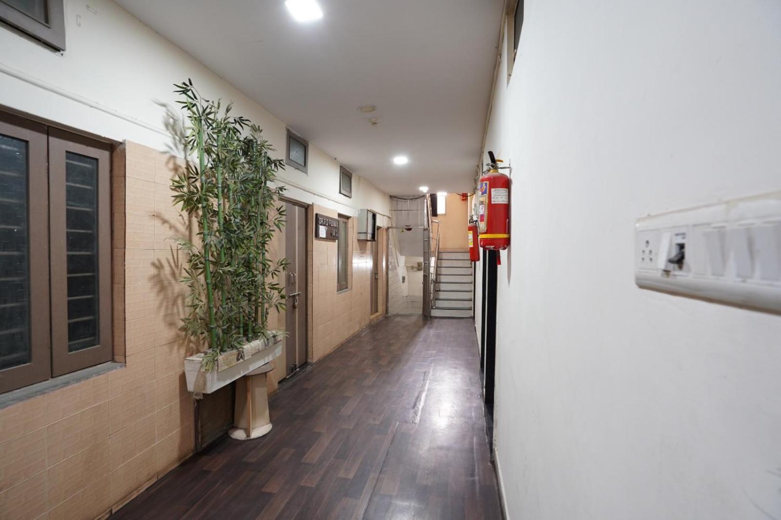 Sai Inn, Airport * Ahmedabad