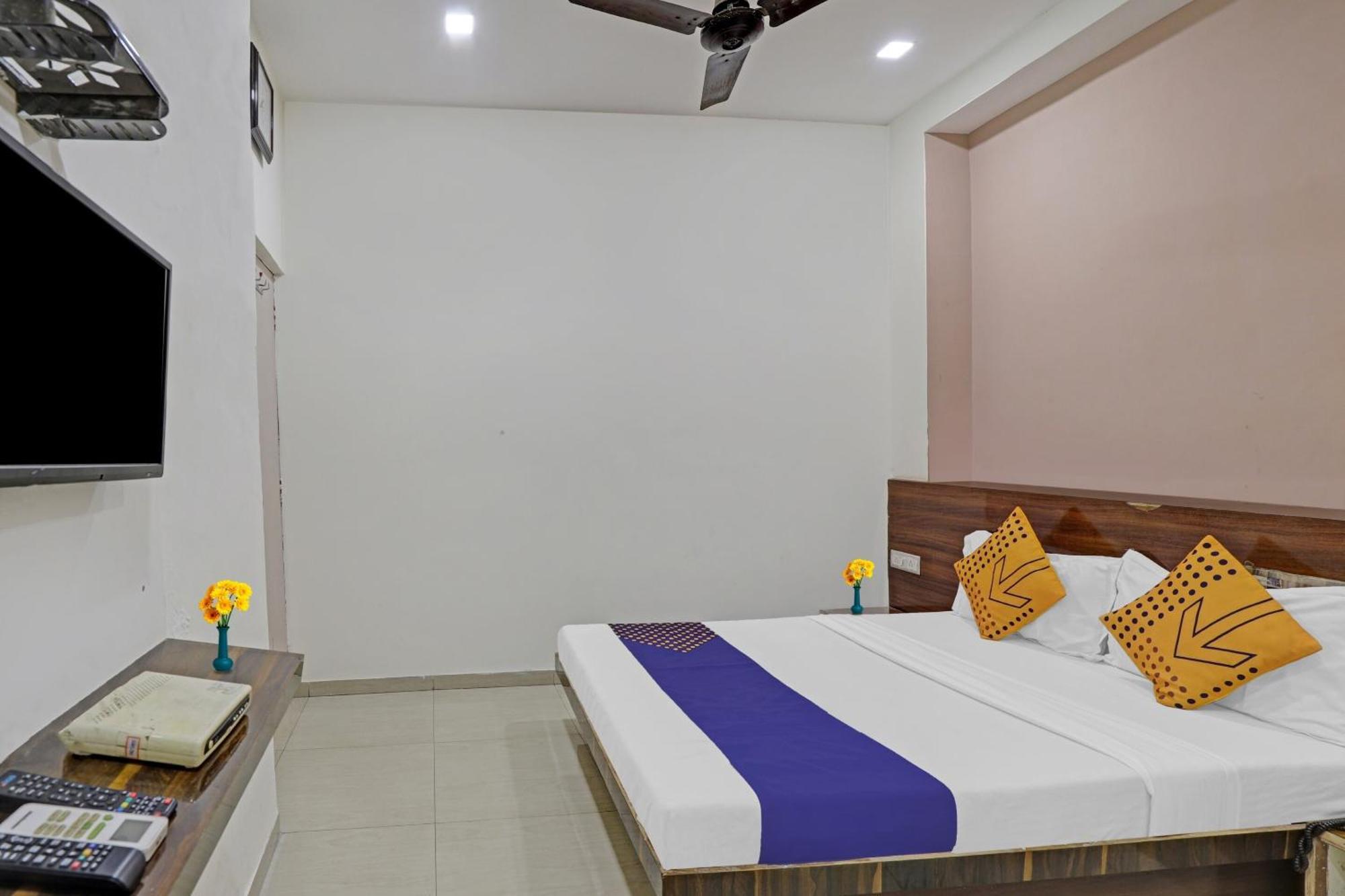 O Ramnivas Residency Hotel