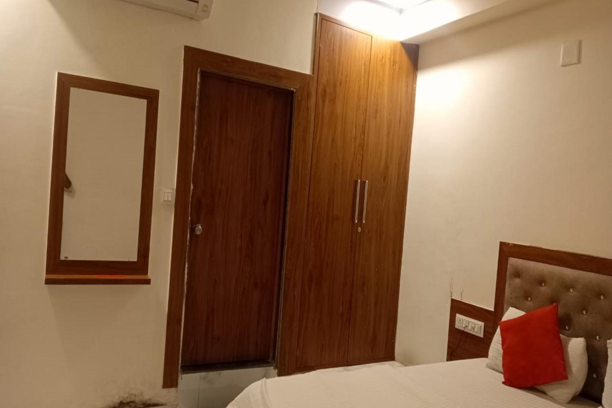 New View Hotel Ahmedabad