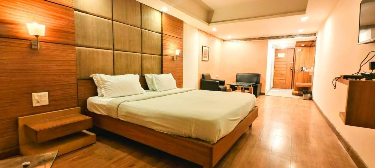 Hotel The Sky Comfort, Vejalpur 3*