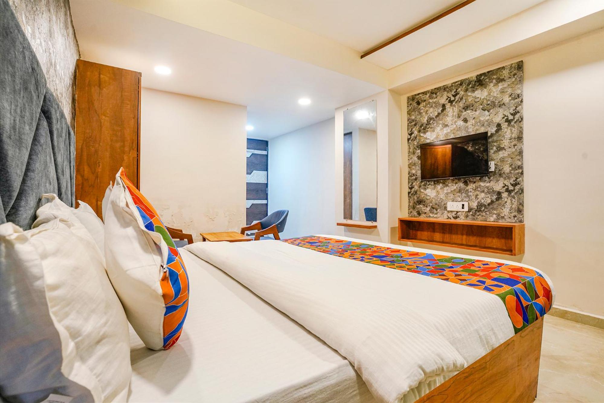 Hotel Fabhotel Sr Naroda