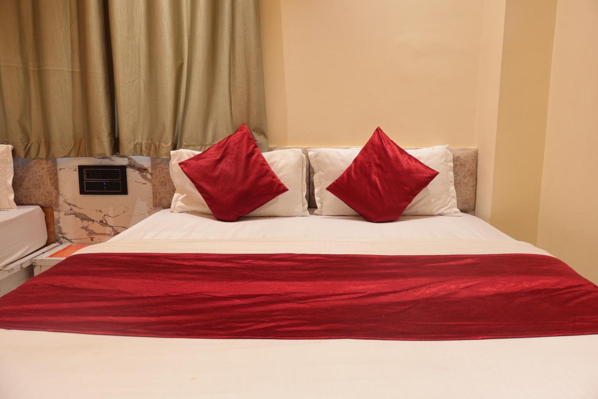 Meet Palace Hotel 3*
