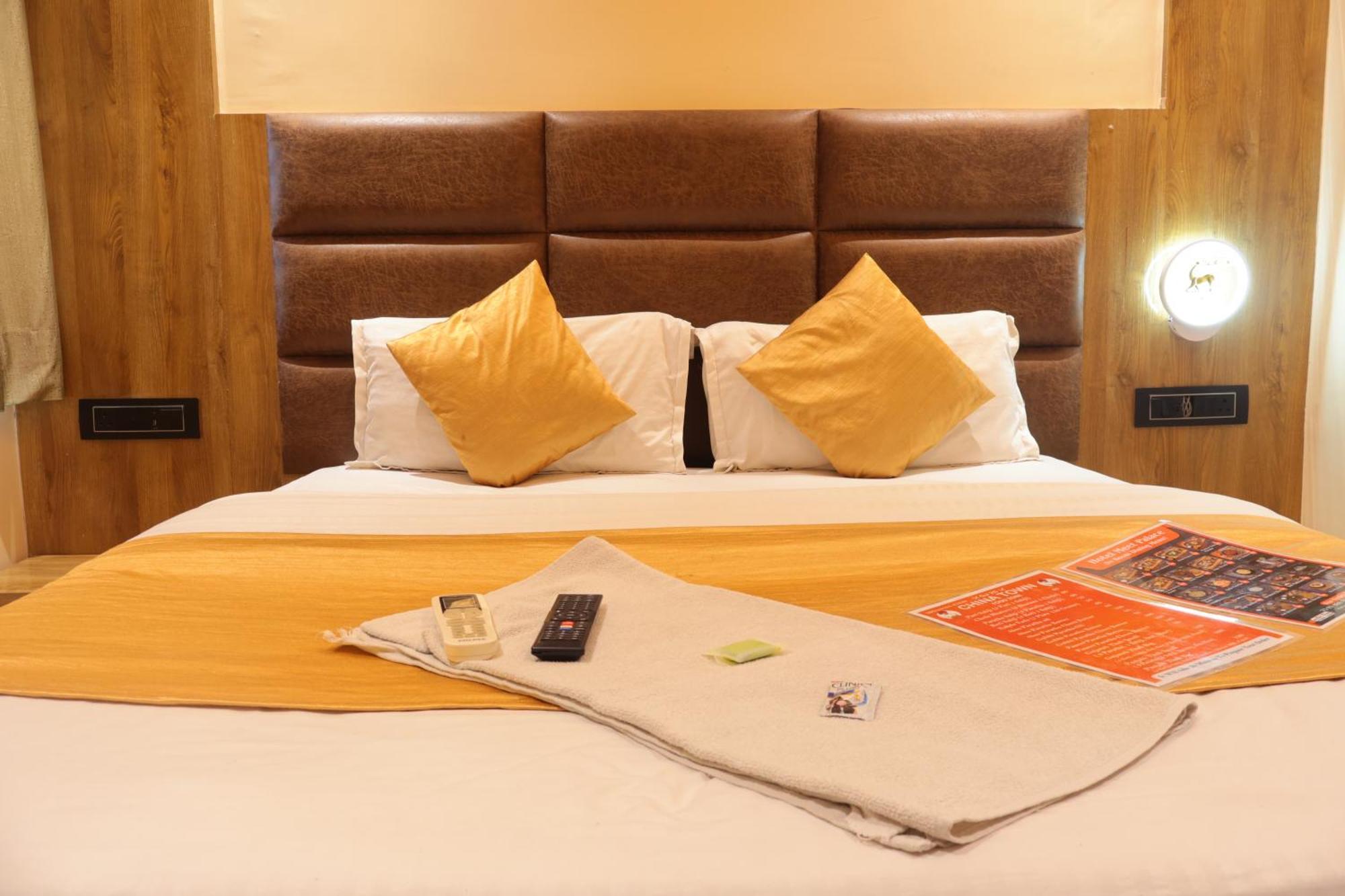 Meet Palace 3*
