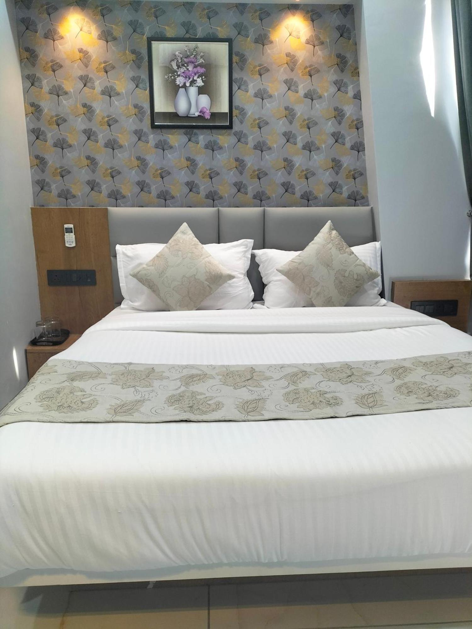 Hotel Paris