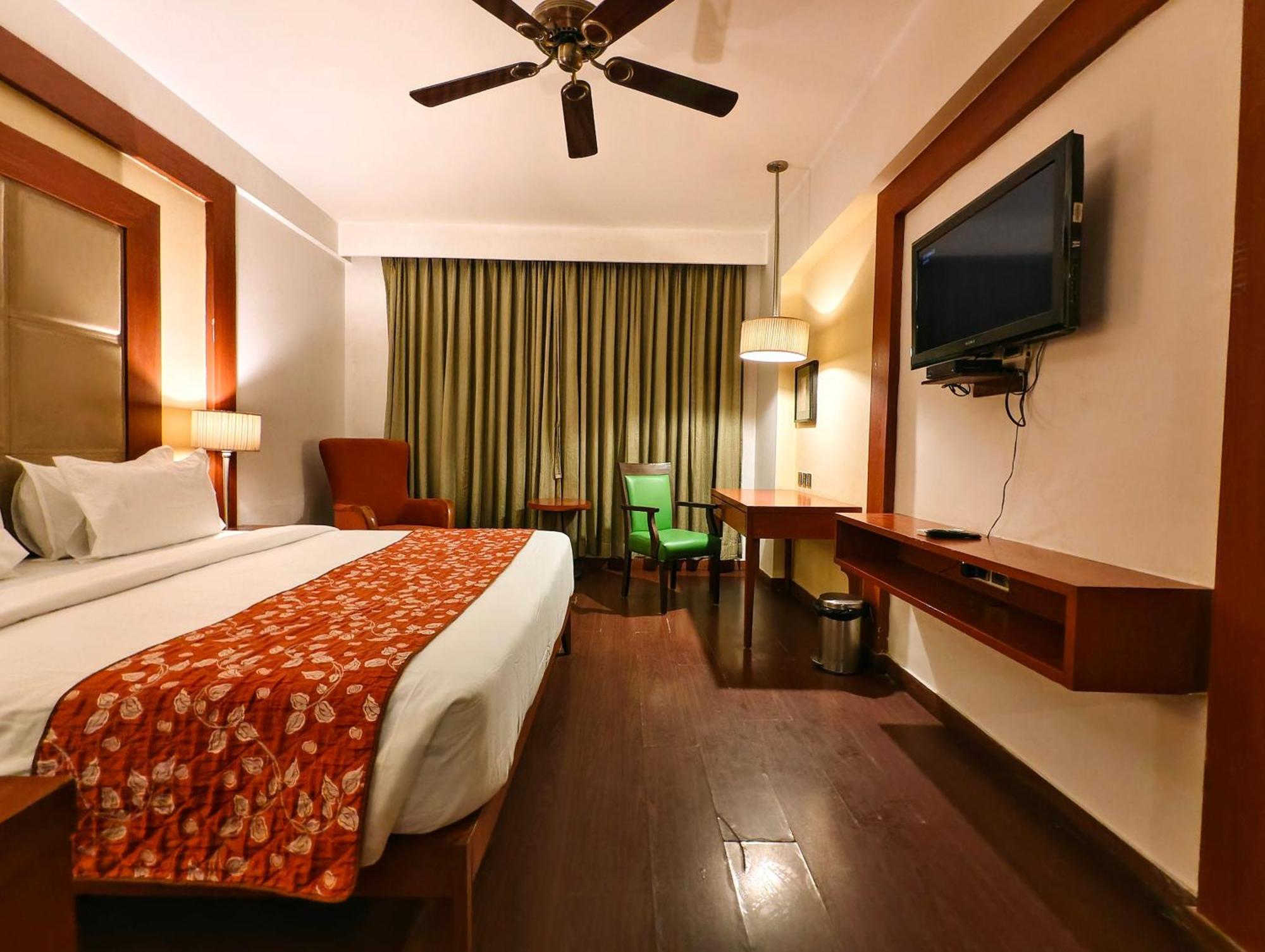 The Sky Imperial, Thaltej 3* Ahmedabad