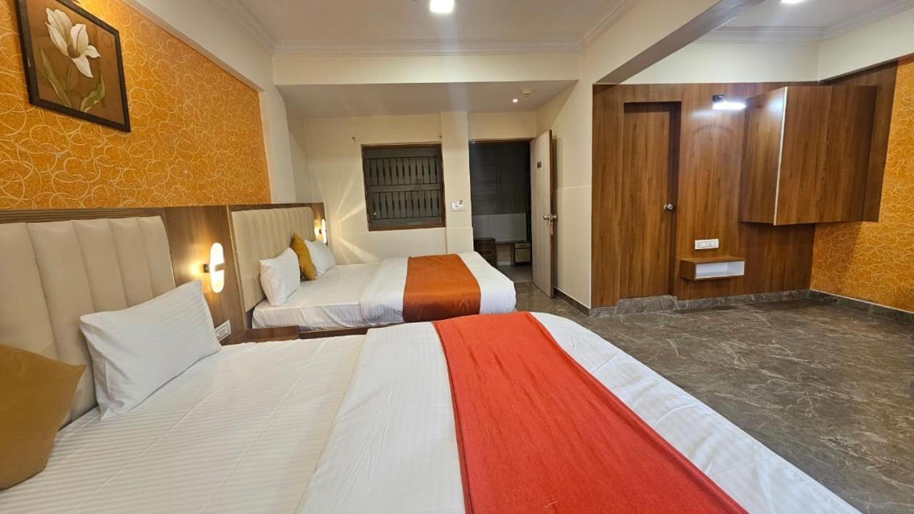 Hotel Runway
